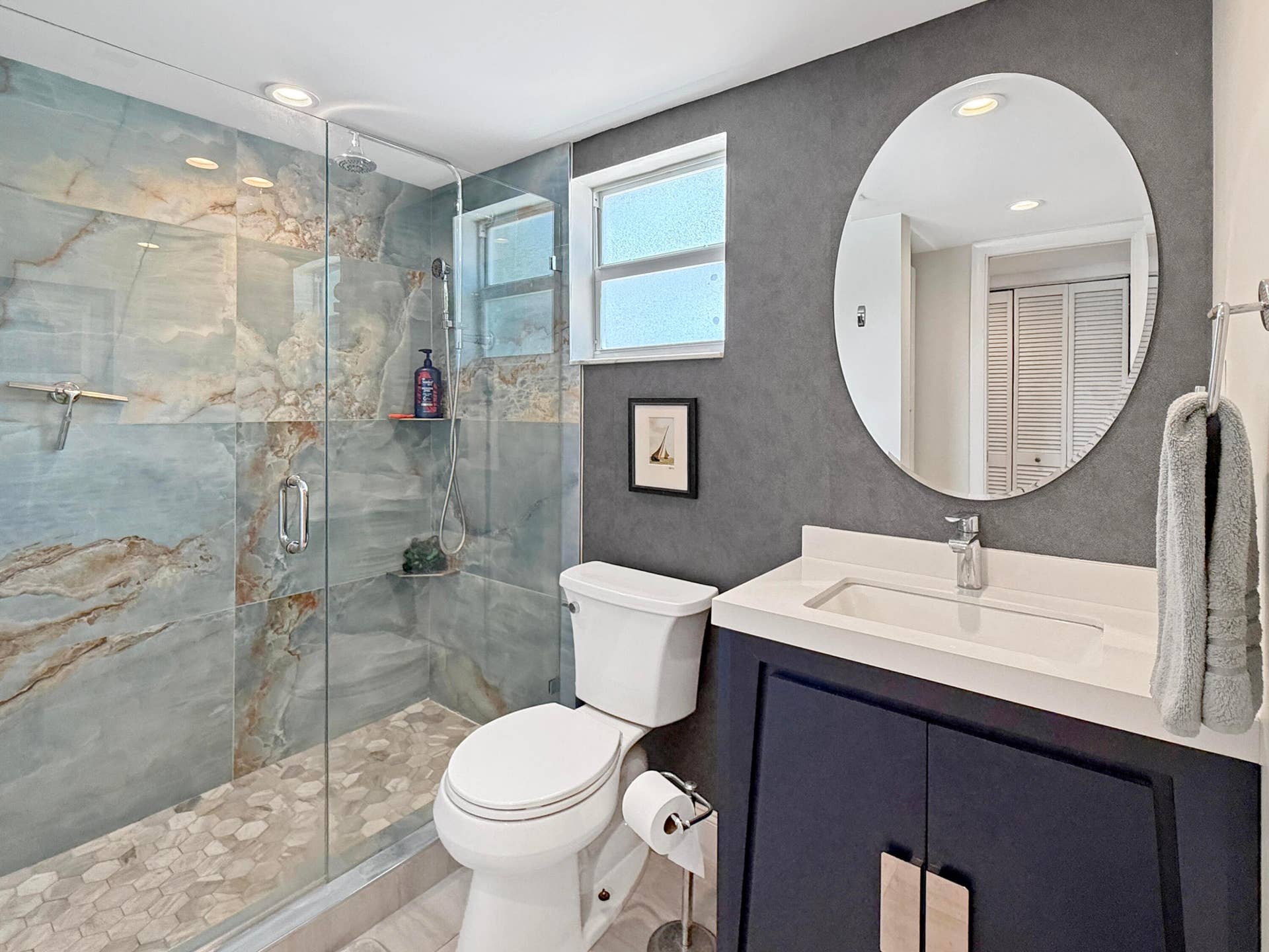 2607 NE 8th Avenue, #53, Wilton Manors, FL 33334 bathroom