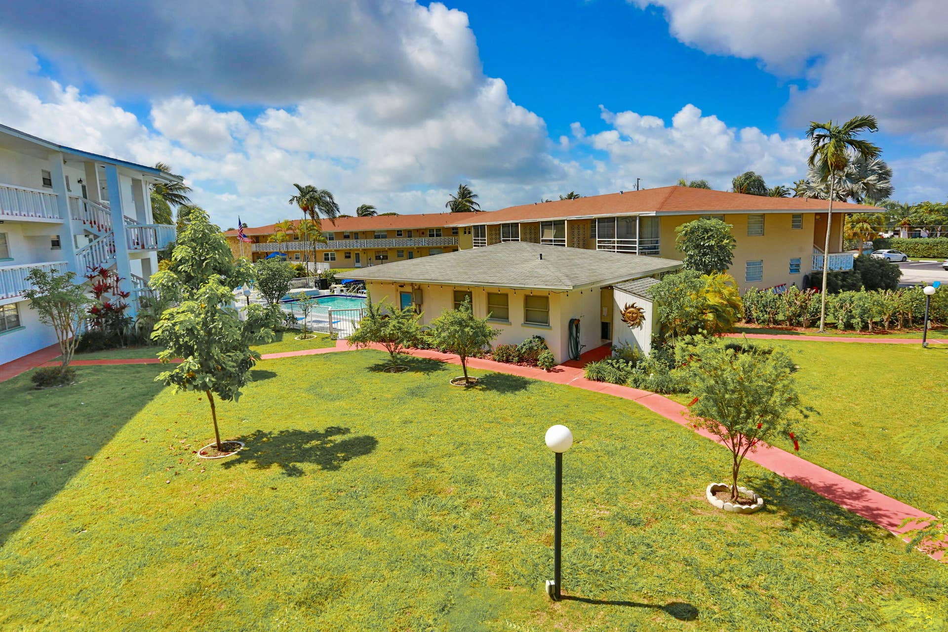600 Pine Drive, #209, Pompano Beach, FL 33060 600 Pine Dr Apt 209 Pompano-print-030-01