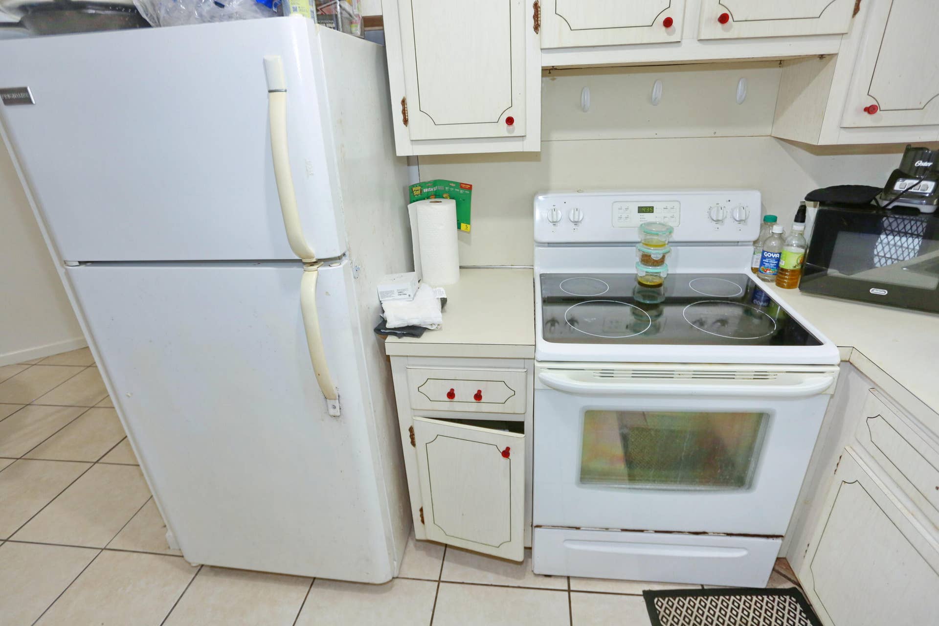 600 Pine Drive, #209, Pompano Beach, FL 33060 600 Pine Dr Apt 209 Pompano-print-016-00