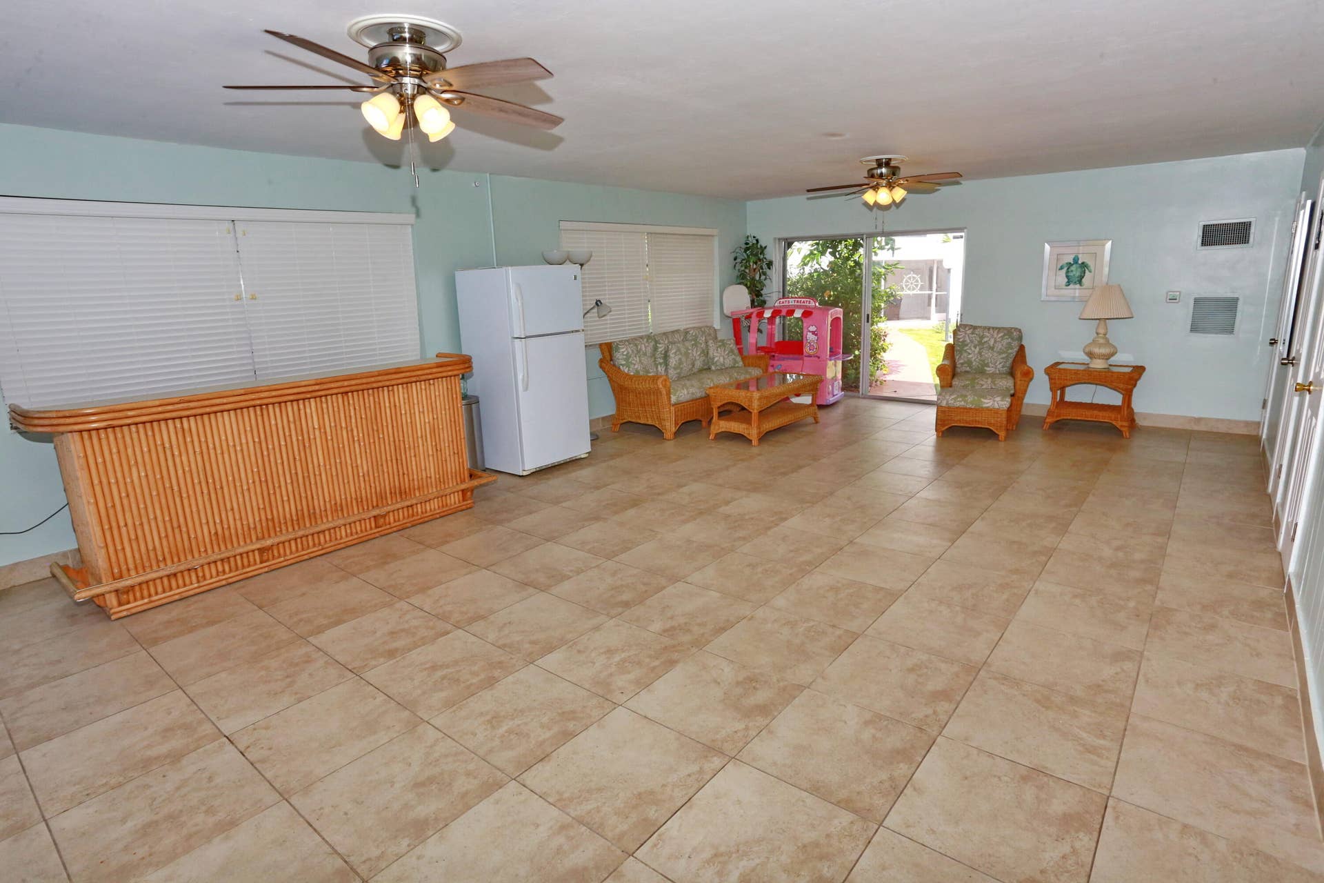 600 Pine Drive, #209, Pompano Beach, FL 33060 clubhouse
