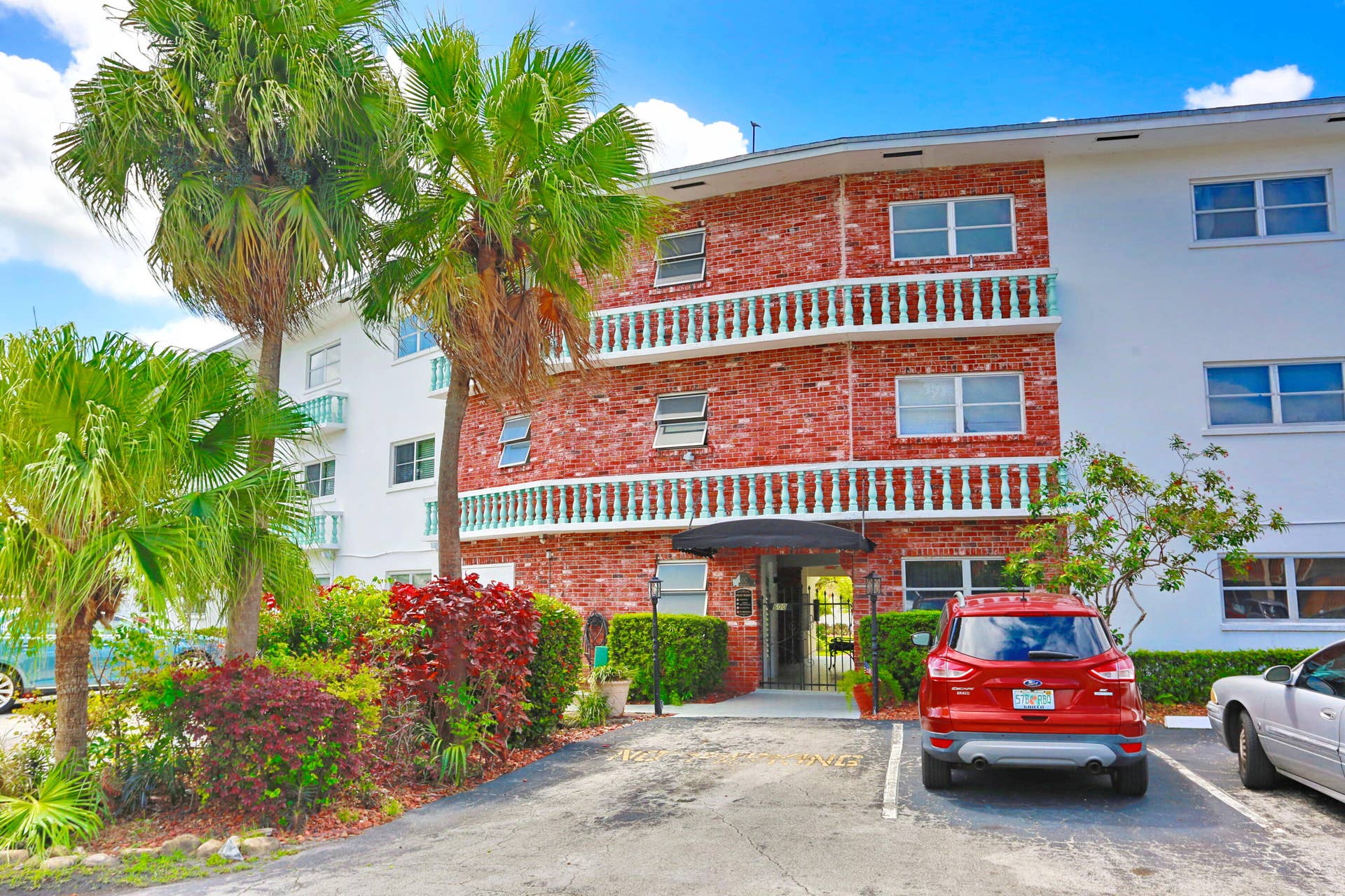 600 Pine Drive, #209, Pompano Beach, FL 33060 600 Pine Dr Apt 209 Pompano-print-003-01