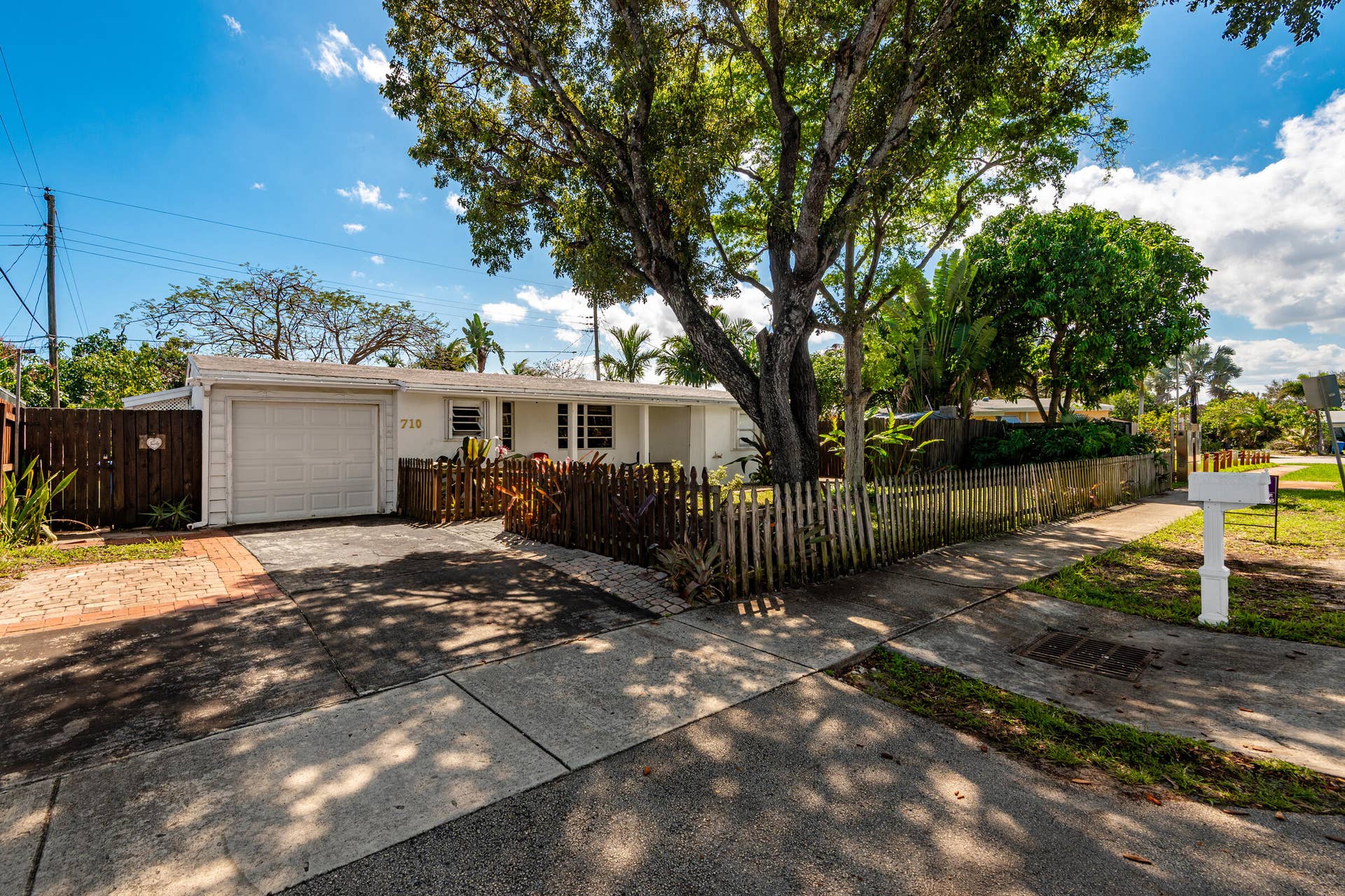 710 NE 58th Court, #0, Oakland Park, FL 33334 0-28