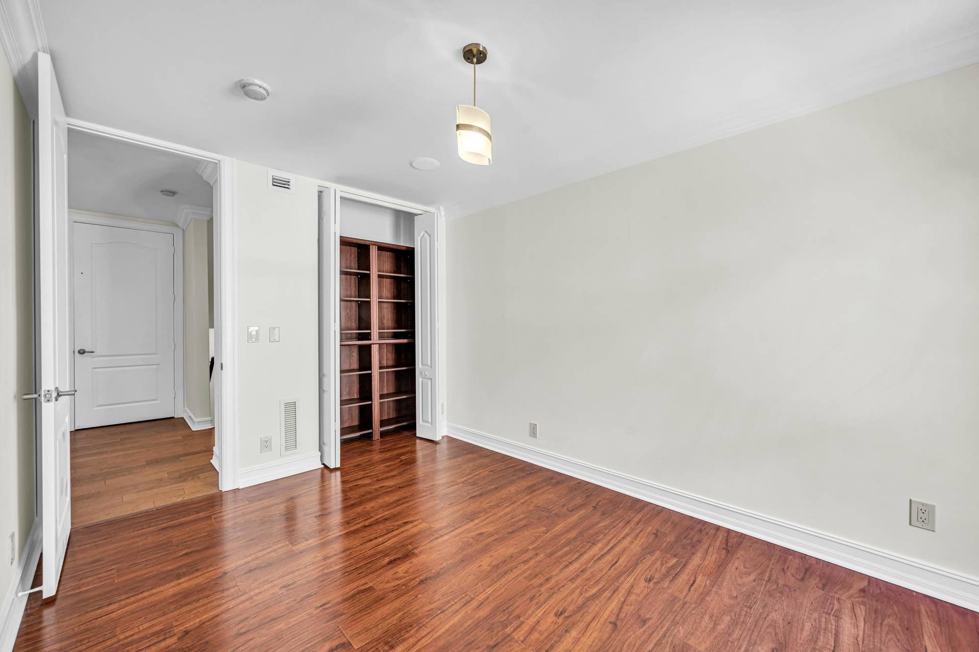 903 NE 17th Way, #104, Fort Lauderdale, FL 33304 568308C0-EFC0-4D51-B5D4-13732507FF46