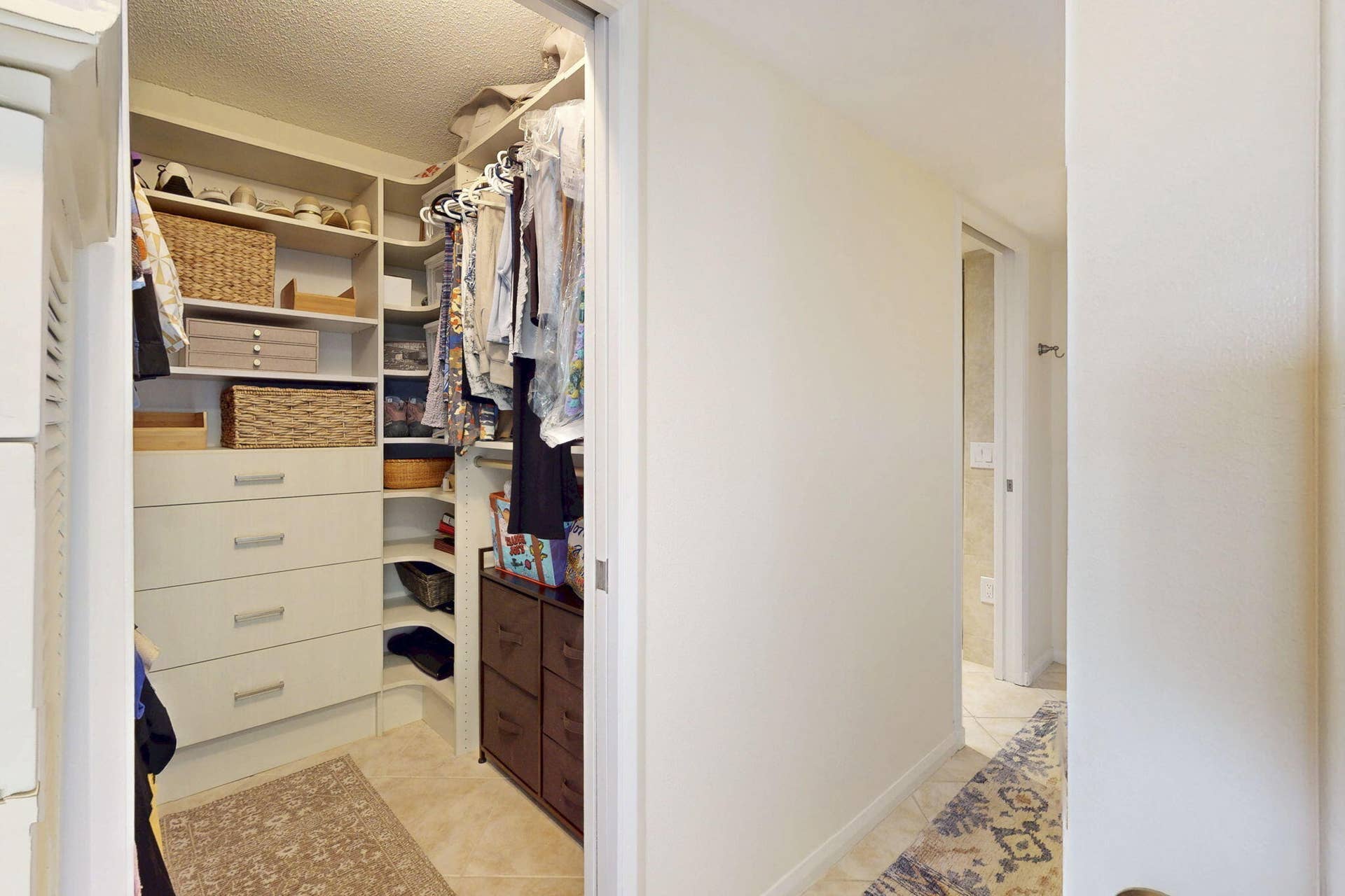 124 Lakeshore Drive, #428, North Palm Beach, FL 33408 44-web-or-mls-iPixx_01_24
