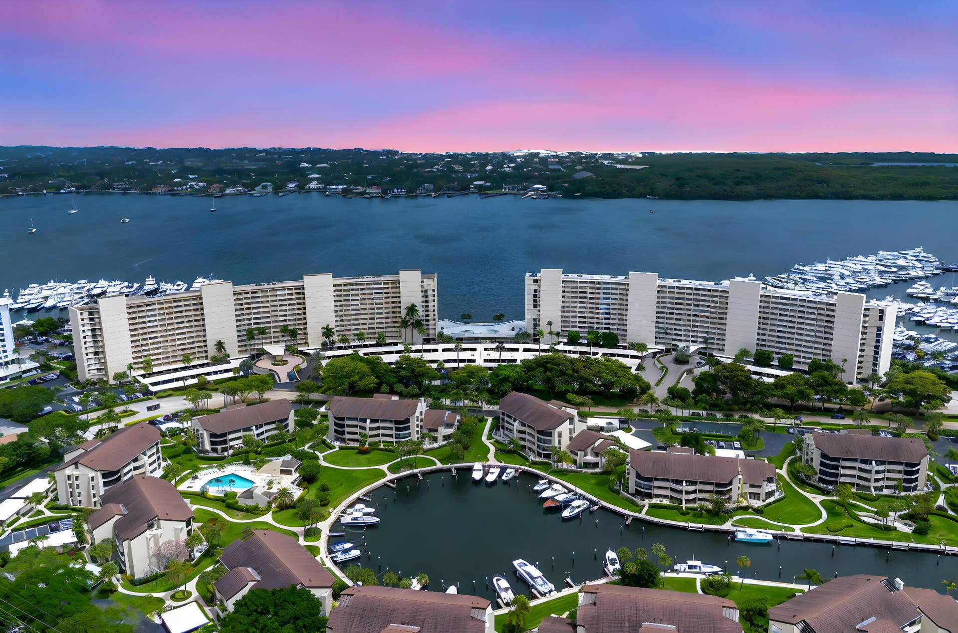124 Lakeshore Drive, #428, North Palm Beach, FL 33408 6-web-or-mls-iPixx_11_ (6) day to dusk