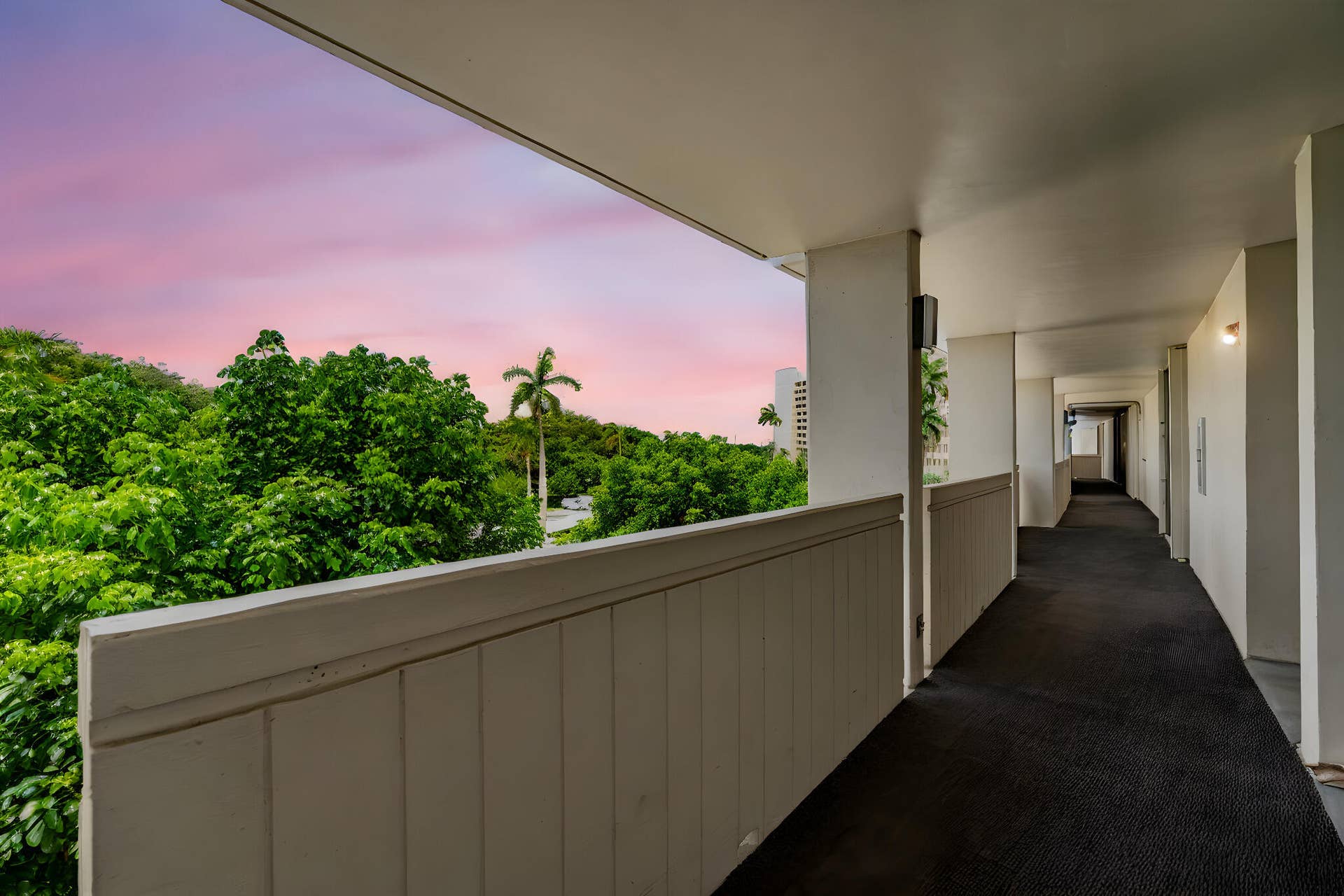 124 Lakeshore Drive, #428, North Palm Beach, FL 33408 8-web-or-mls-iPixx_00_2 day to dusk