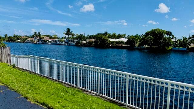 1150 NW 30th Court NW, #203, Wilton Manors, FL 33311 Canal