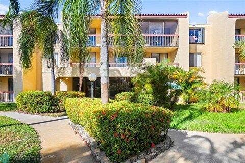 Property photo for 733 SE 1st Way, #105, Deerfield Beach, FL