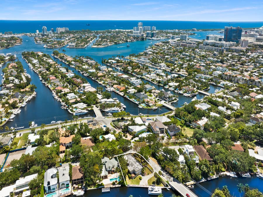 Property photo for 1401 SE 9th Street, Fort Lauderdale, FL