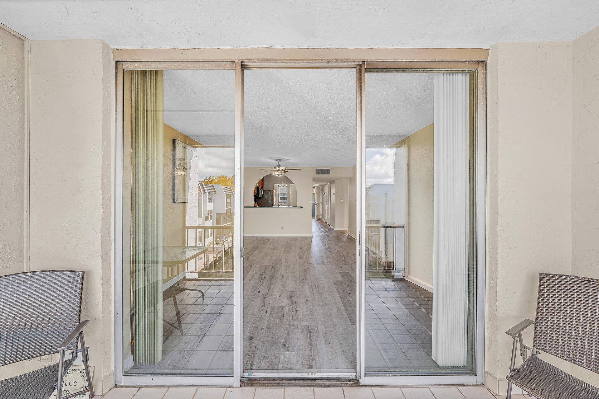 777 S Federal Highway, #304-k, Pompano Beach, FL 33062 Floor to Ceiling Glass