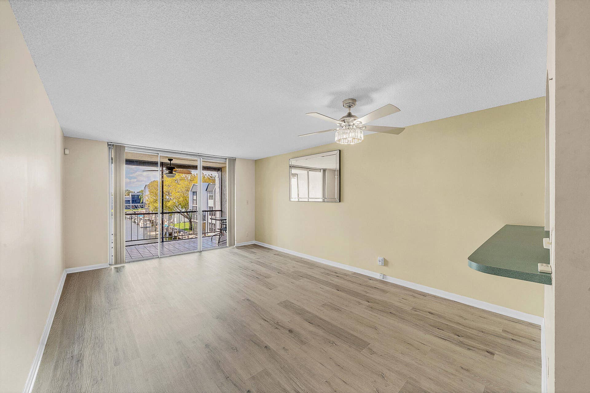 777 S Federal Highway, #304-k, Pompano Beach, FL 33062 Gorgeous View