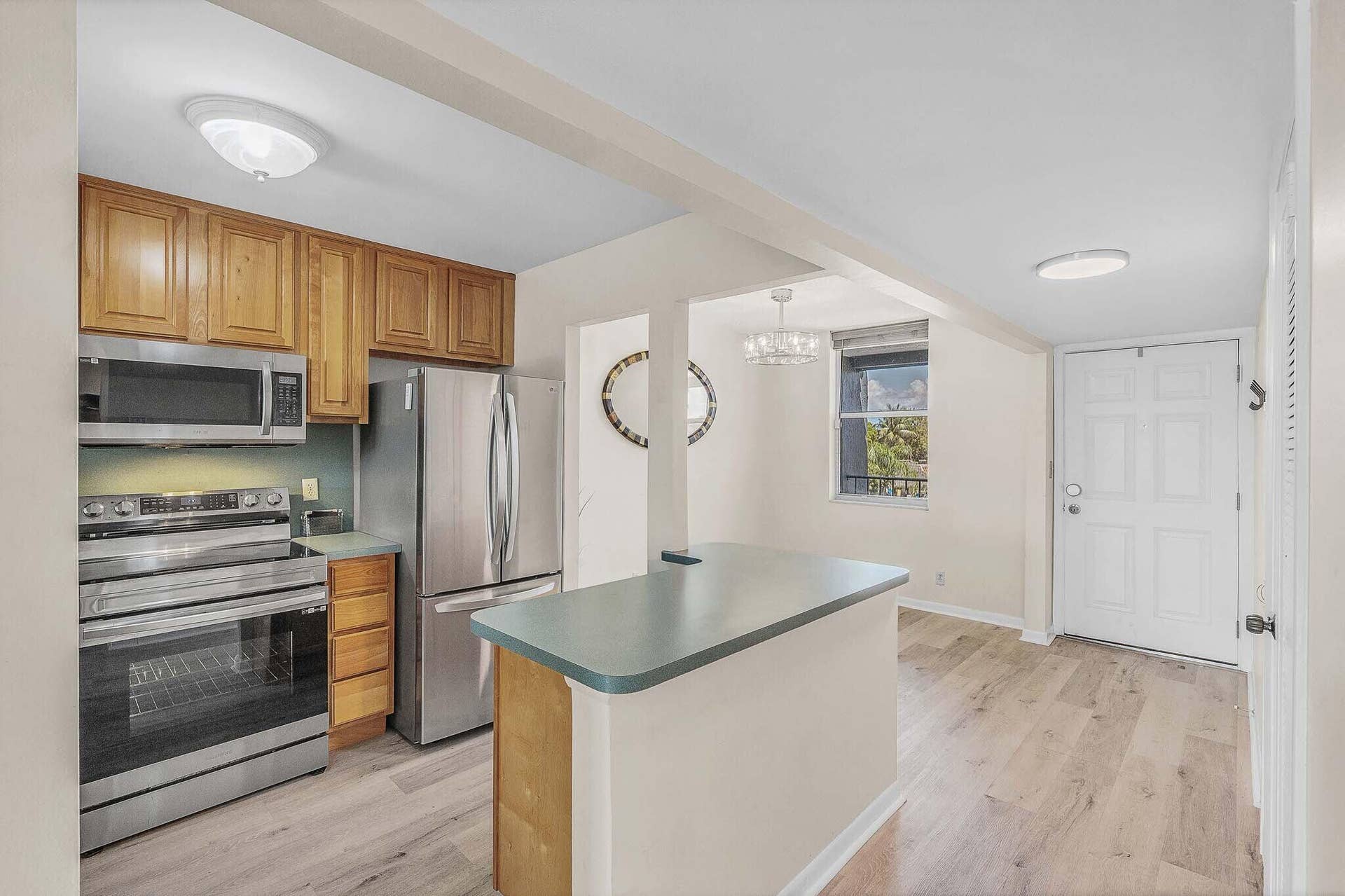 777 S Federal Highway, #304-k, Pompano Beach, FL 33062 New Floors
