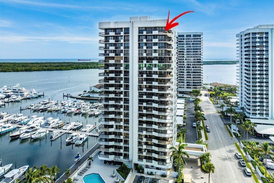 Property photo for 108 Lakeshore Drive, #38-ph, North Palm Beach, FL