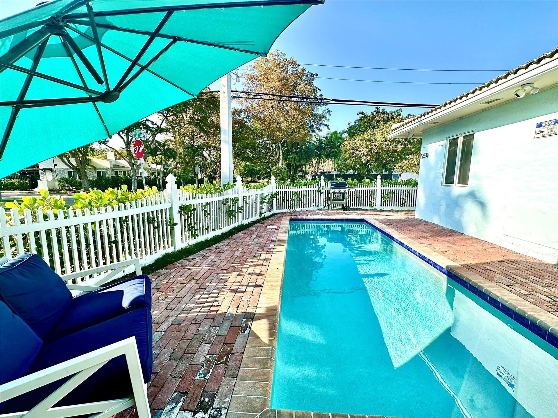 1742 NE 7th Street, Fort Lauderdale, FL 33304 Pool #2 (in-law side)