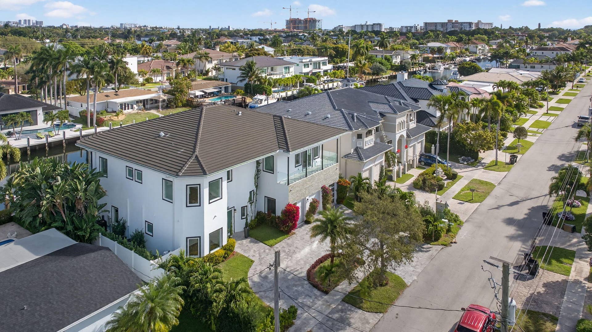 2641 NE 48th Street, Lighthouse Point, FL 33064 87-web-or-mls-2641--2