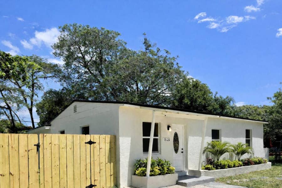 Property photo for 1525 NW 14th Court, Fort Lauderdale, FL