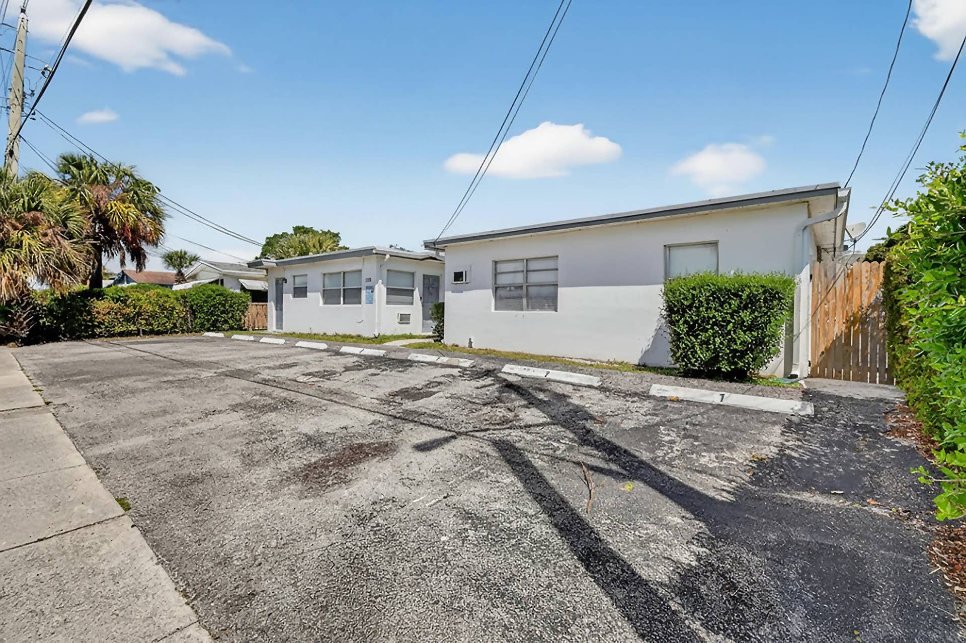 1172W34thSt#2(1)