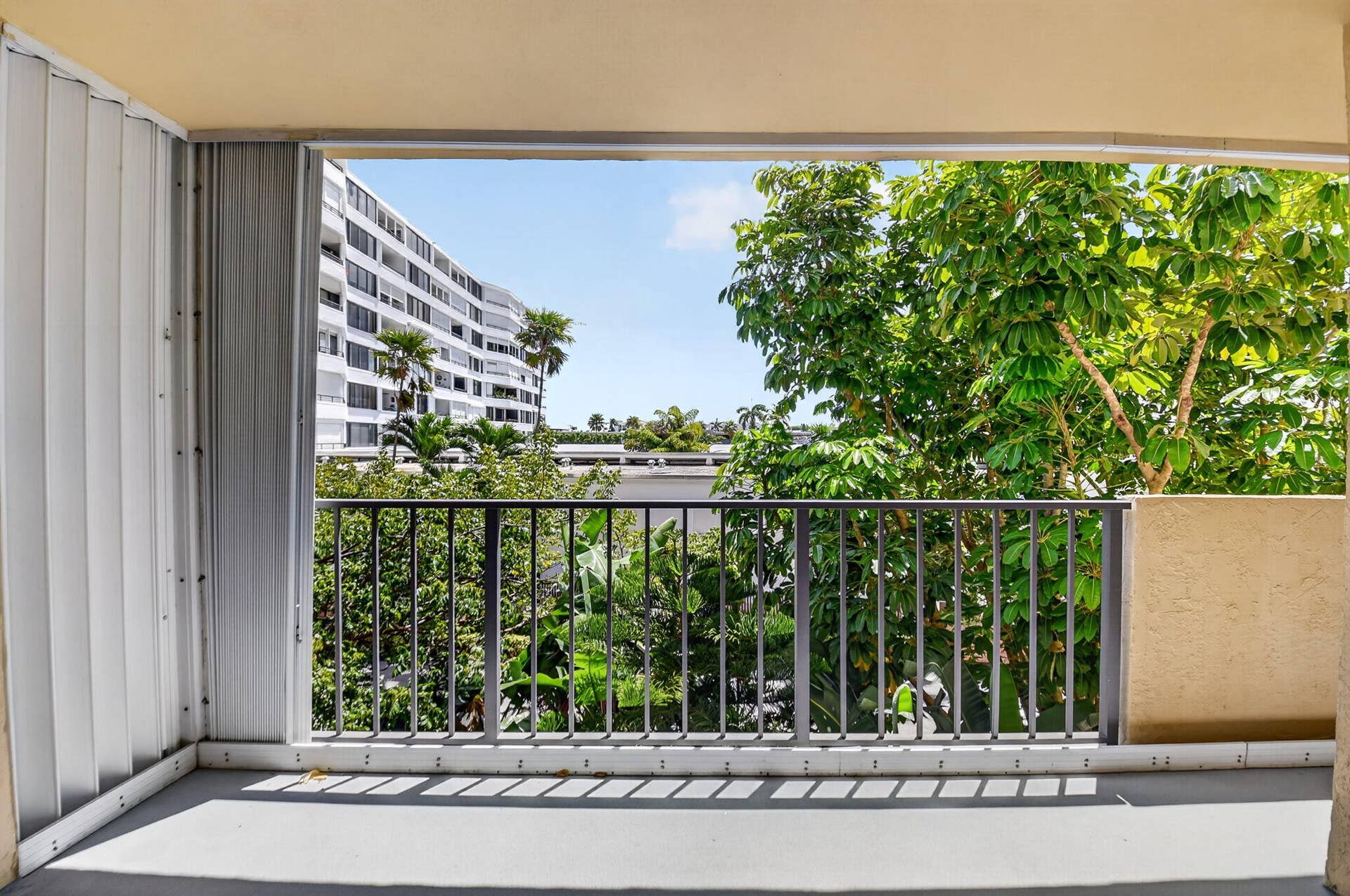 3581 S Ocean Boulevard, #3c, South Palm Beach, FL 33480 27-web-or-mls-DSC_8793
