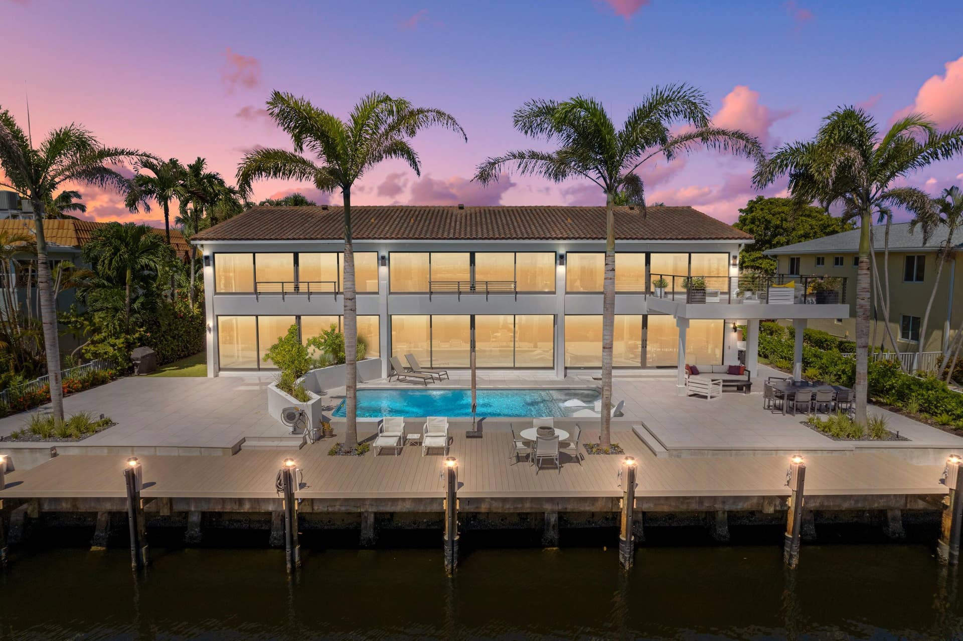 Patio & Dock