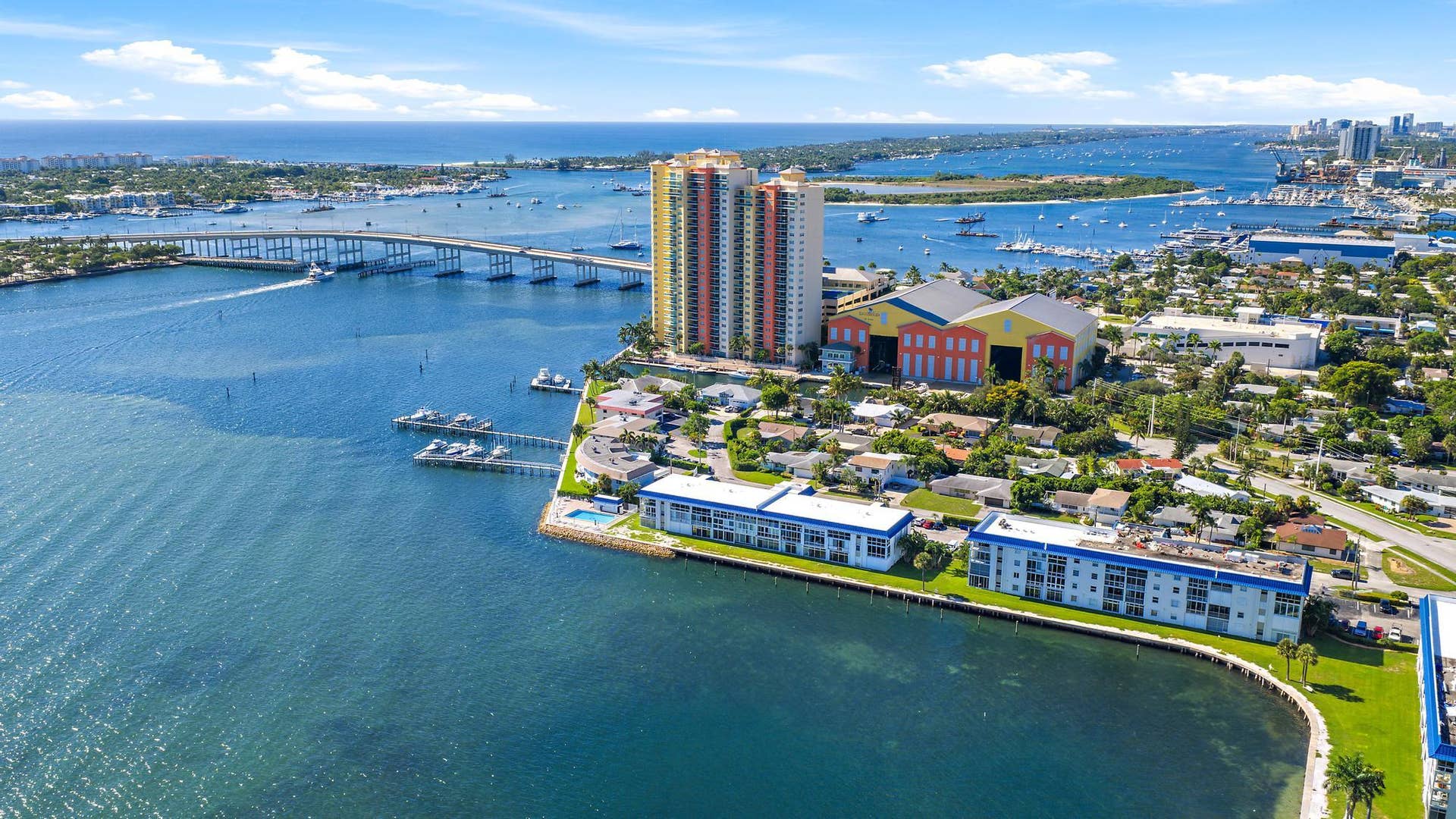 400 Wilma Circle, #108, Riviera Beach, FL 33404 Location!