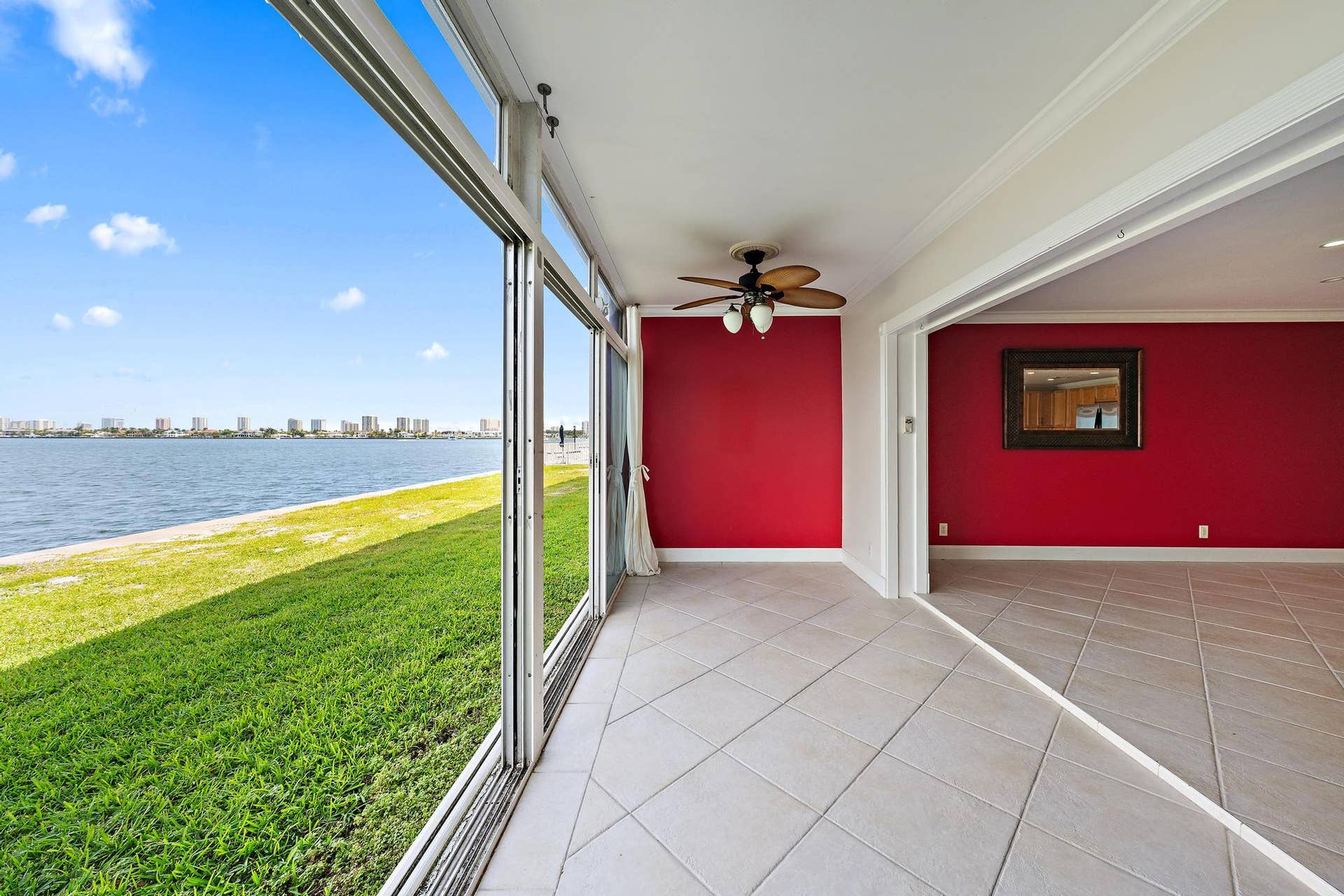400 Wilma Circle, #108, Riviera Beach, FL 33404 Enclosed Patio