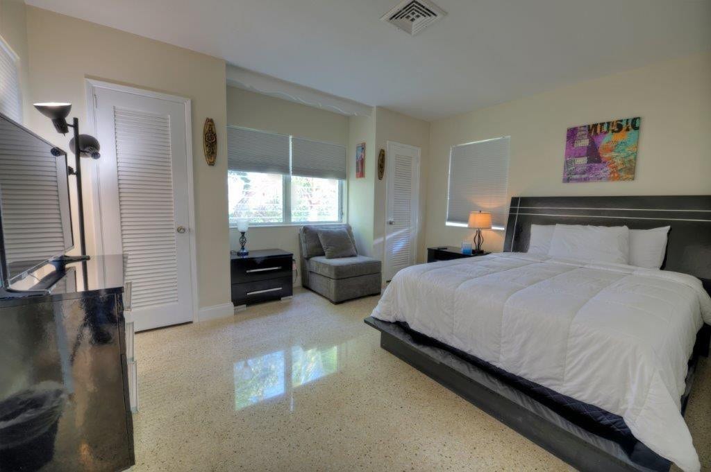 3201 NE 23rd Street, Fort Lauderdale, Fort Lauderdale, FL 33305 Photo 7
