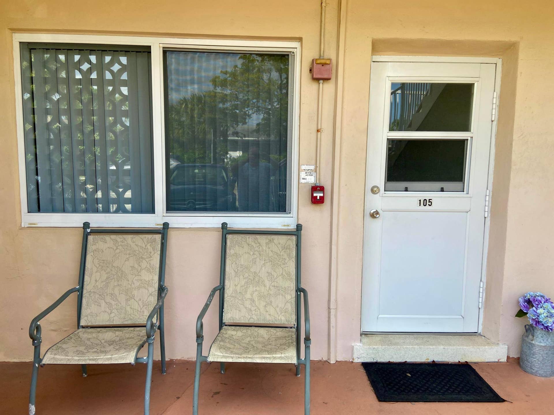 2909 Middle River Drive, #105, Fort Lauderdale, FL 33306 Front door of unit