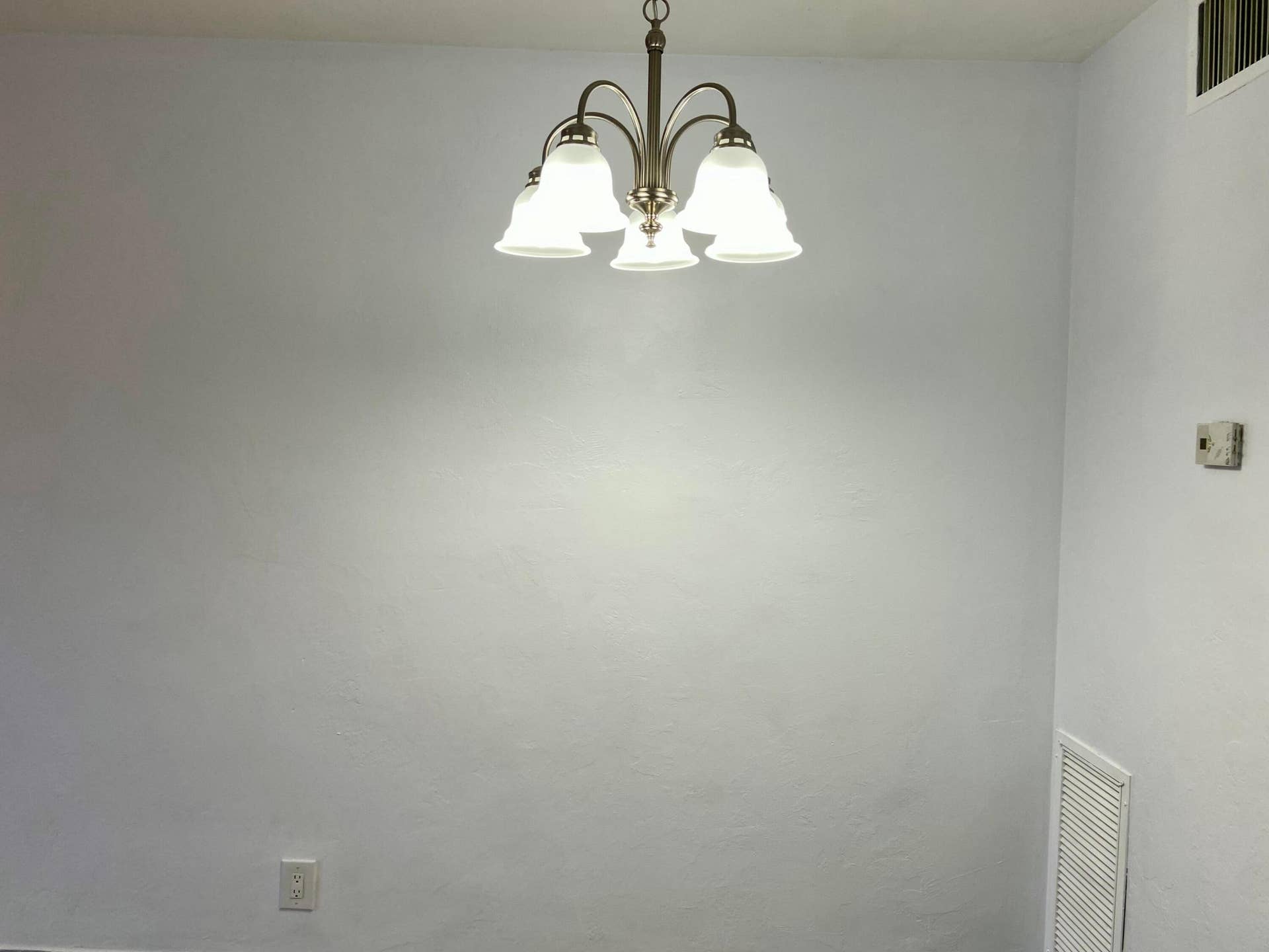 2909 Middle River Drive, #105, Fort Lauderdale, FL 33306 Dining area