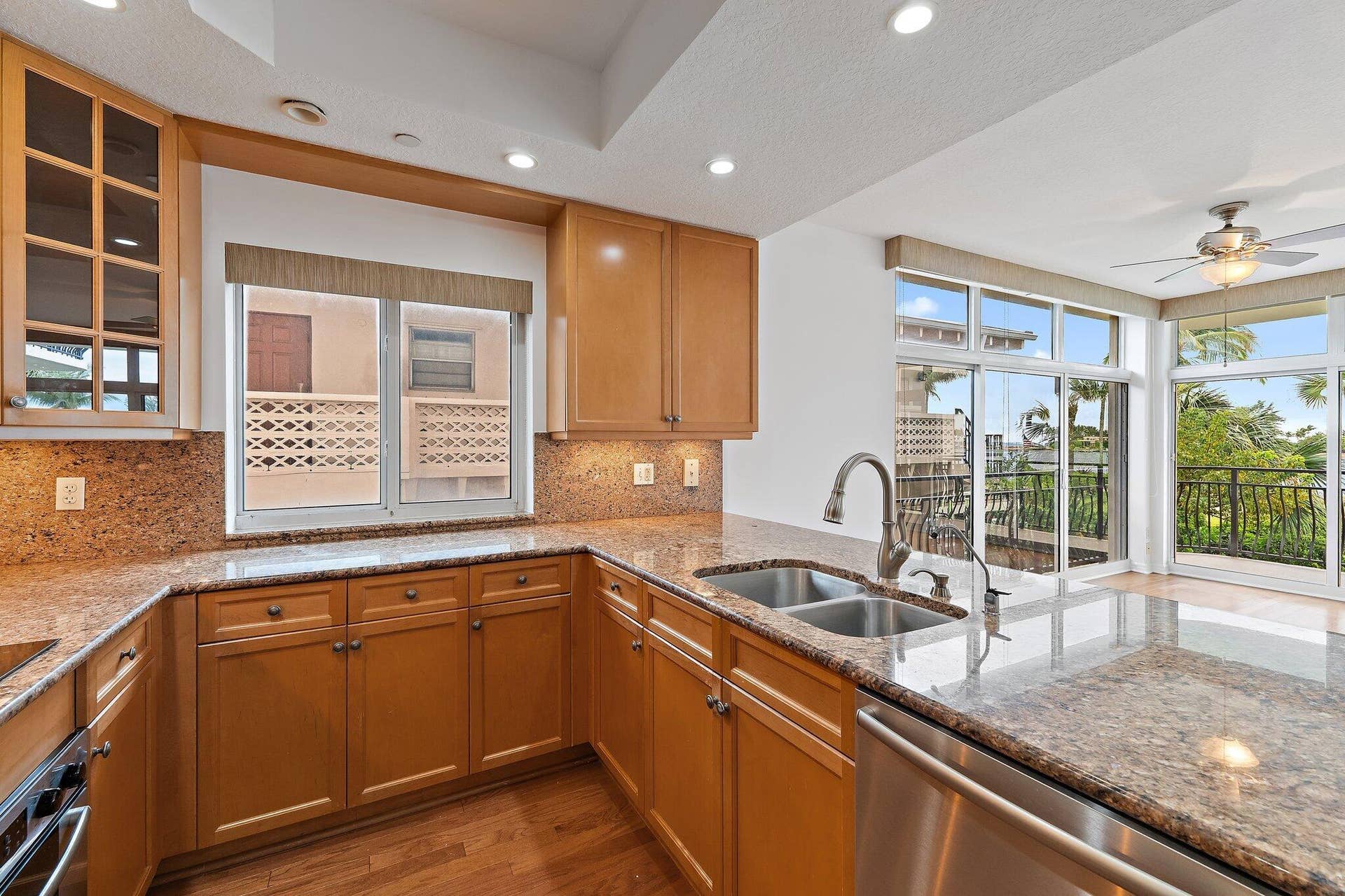 314 Inlet Way, #101, Palm Beach Shores, FL 33404 035-314InletWay-101-PalmBeachShores