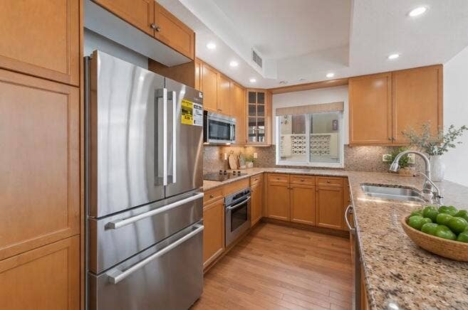 314 Inlet Way, #101, Palm Beach Shores, FL 33404 VIRTUALLY STAGED