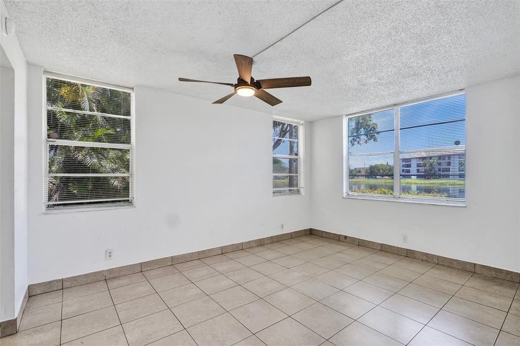 9440 Poinciana Place, #101, Davie, Davie, FL 33324 Photo 7