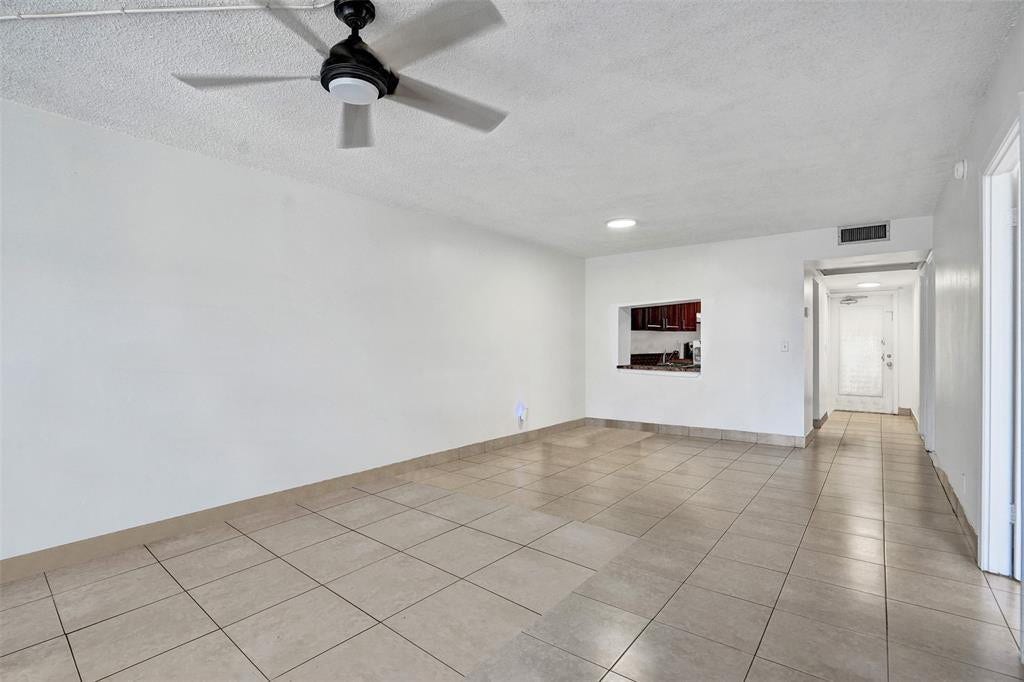 9440 Poinciana Place, #101, Davie, Davie, FL 33324 Photo 15