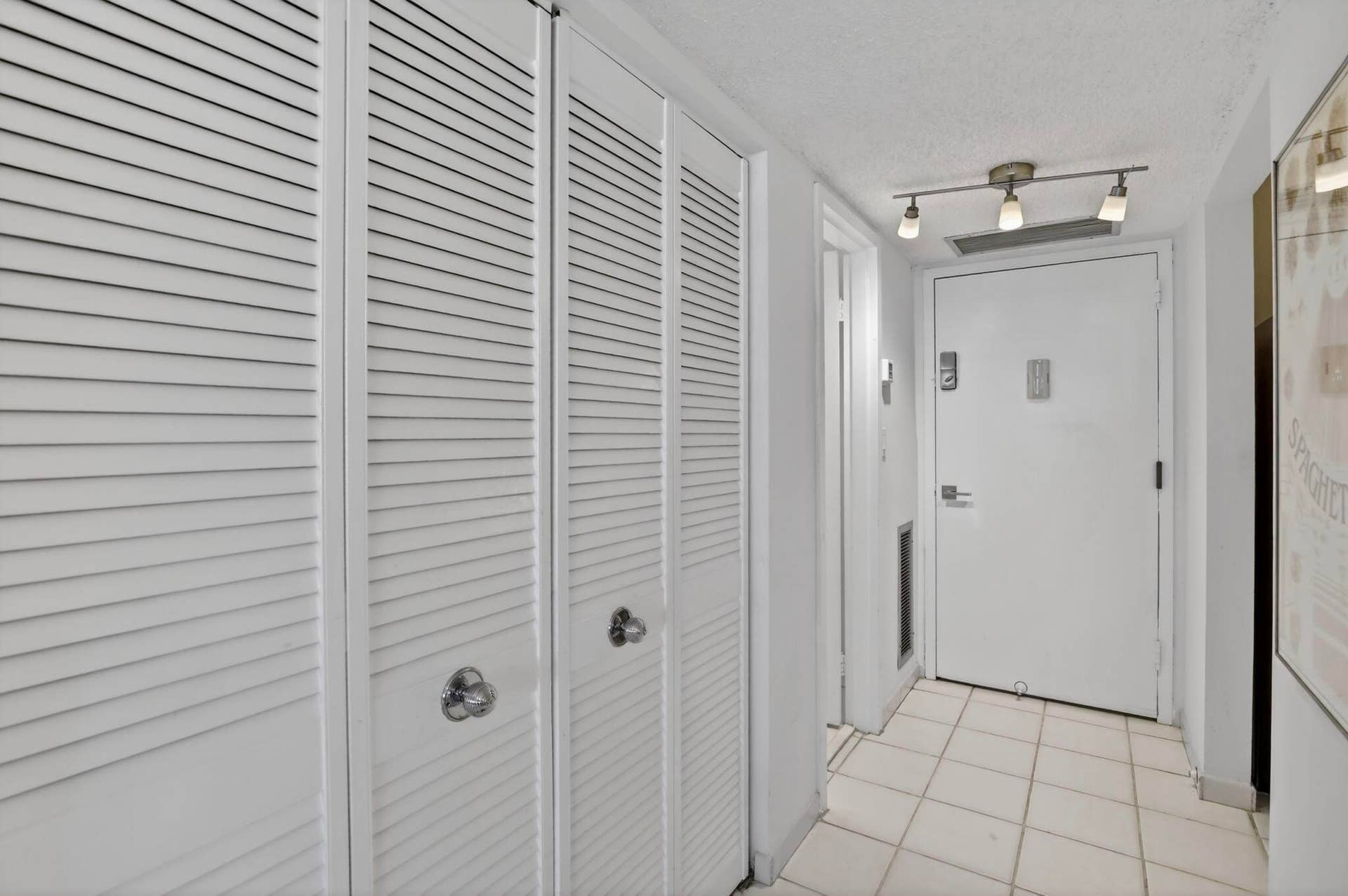 1160 N Federal Highway, #517, Fort Lauderdale, FL 33304 8-web-or-mls-_A7A3080