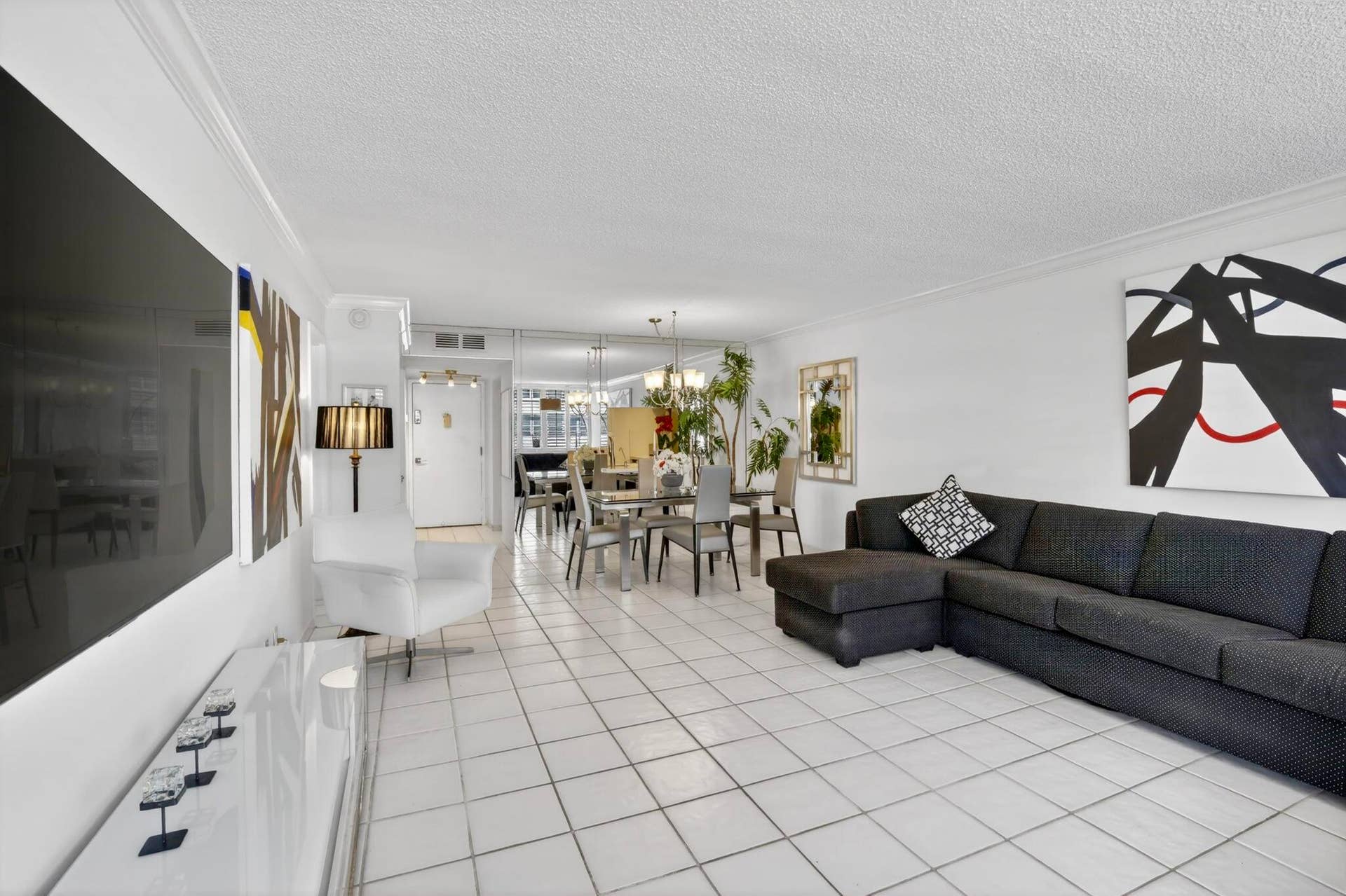 1160 N Federal Highway, #517, Fort Lauderdale, FL 33304 14-web-or-mls-_A7A2985