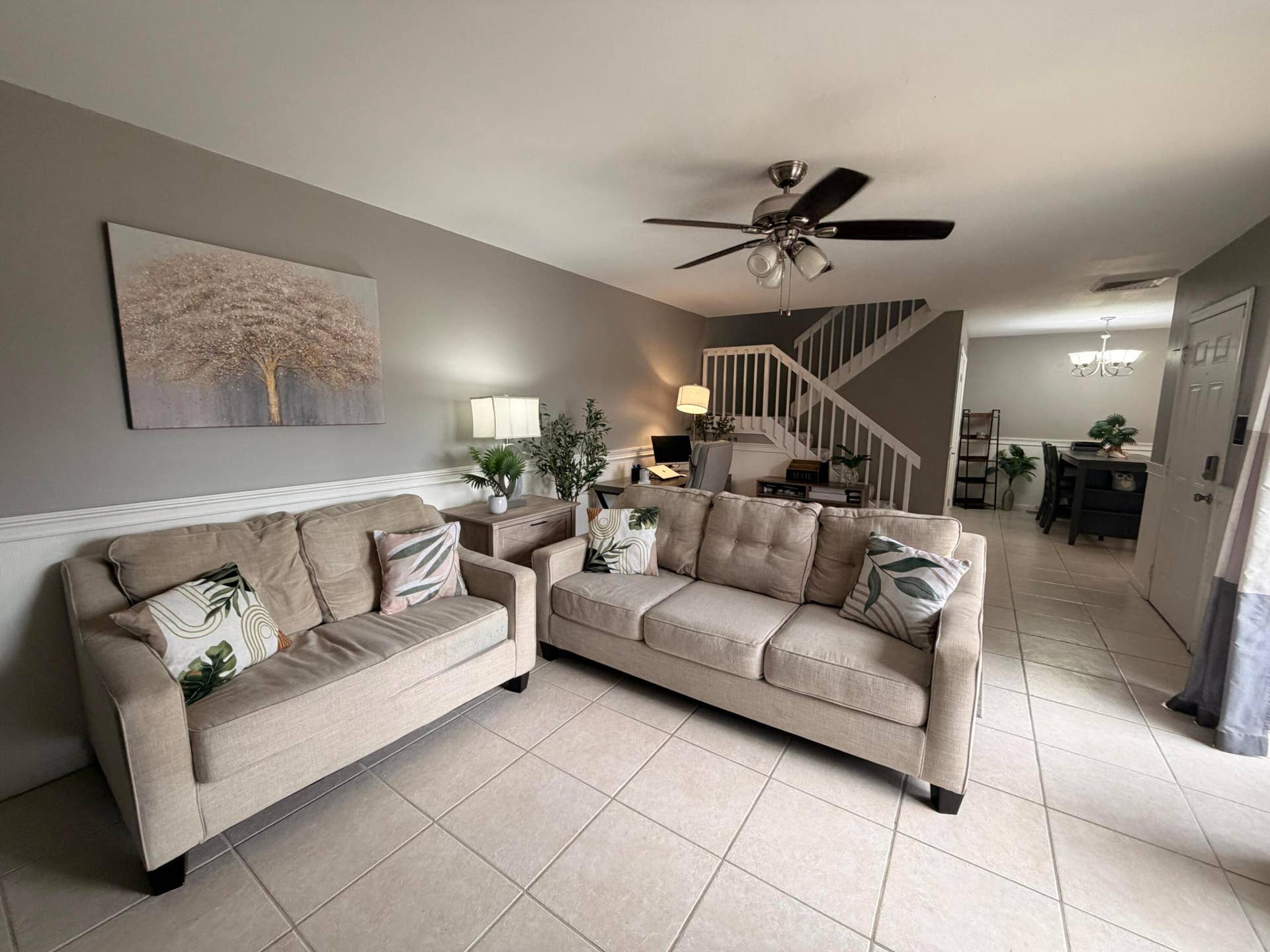 812 8th Way, West Palm Beach, FL 33407 812 LR