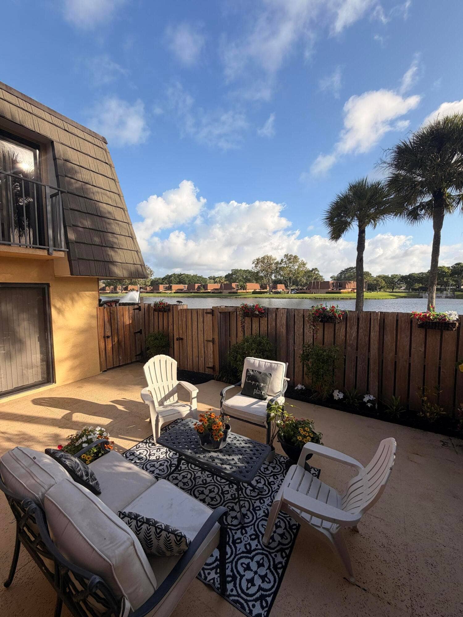 812 8th Way, West Palm Beach, FL 33407 812 17