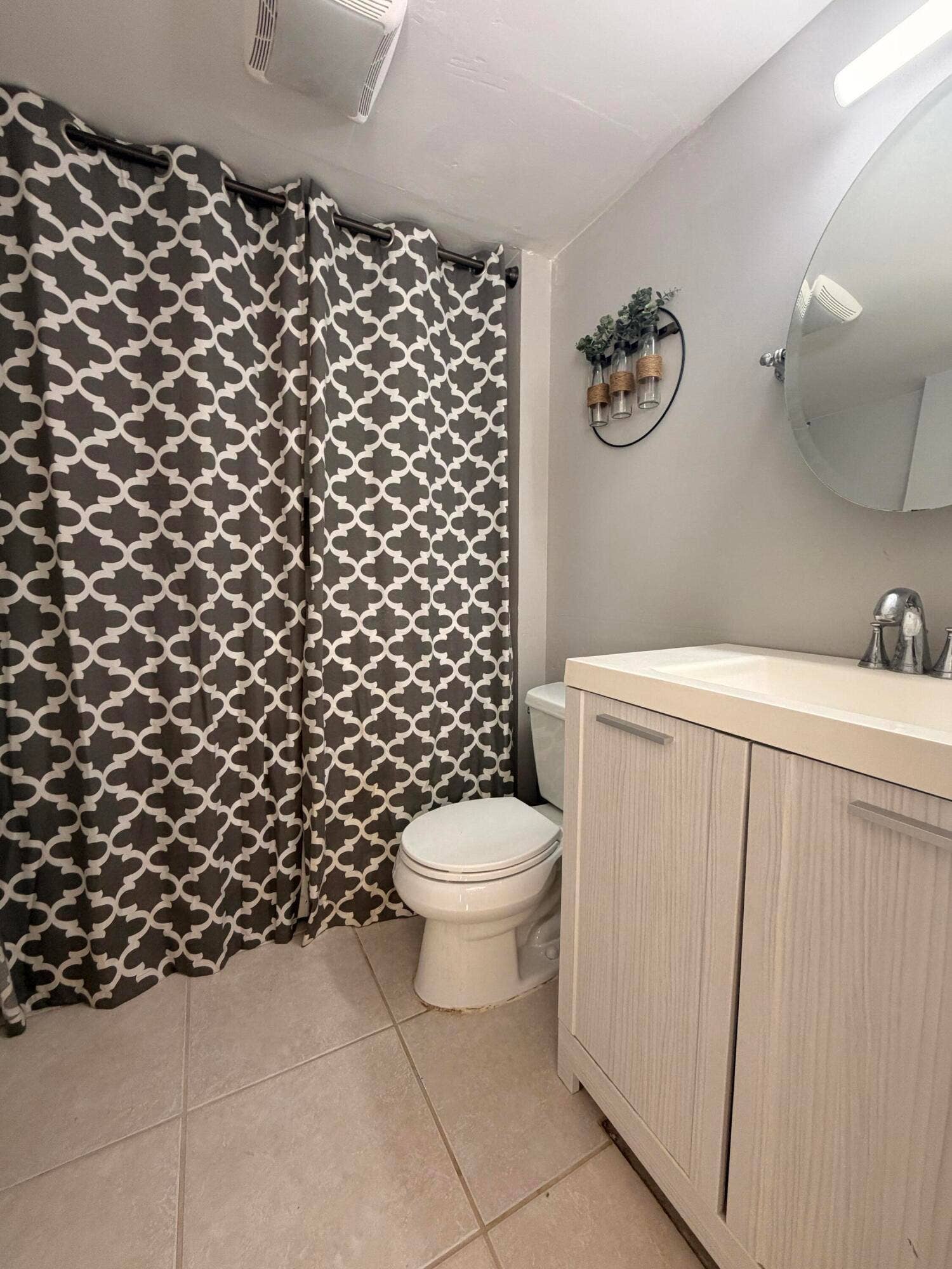 812 8th Way, West Palm Beach, FL 33407 812 11