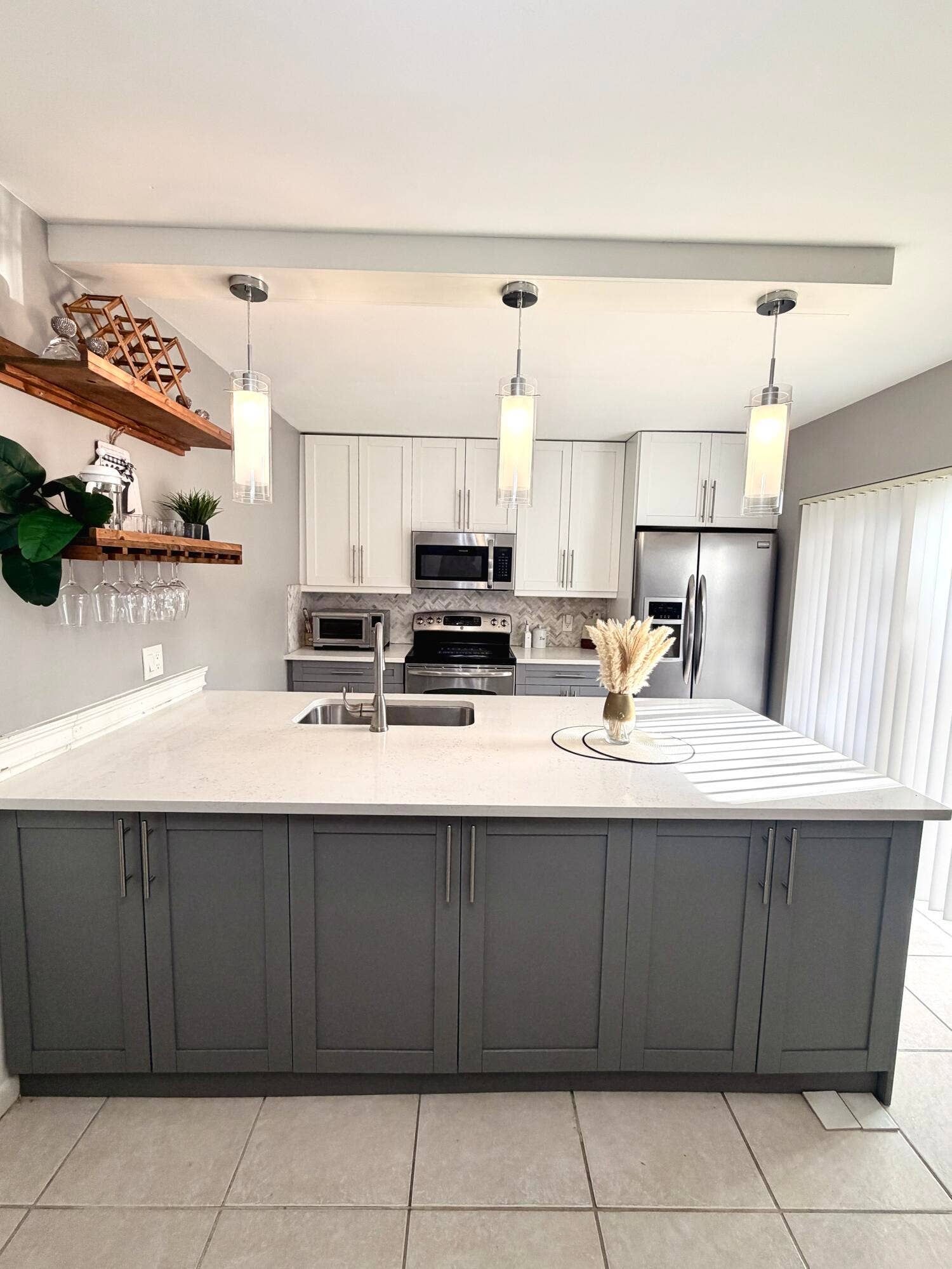 812 8th Way, West Palm Beach, FL 33407 812 14