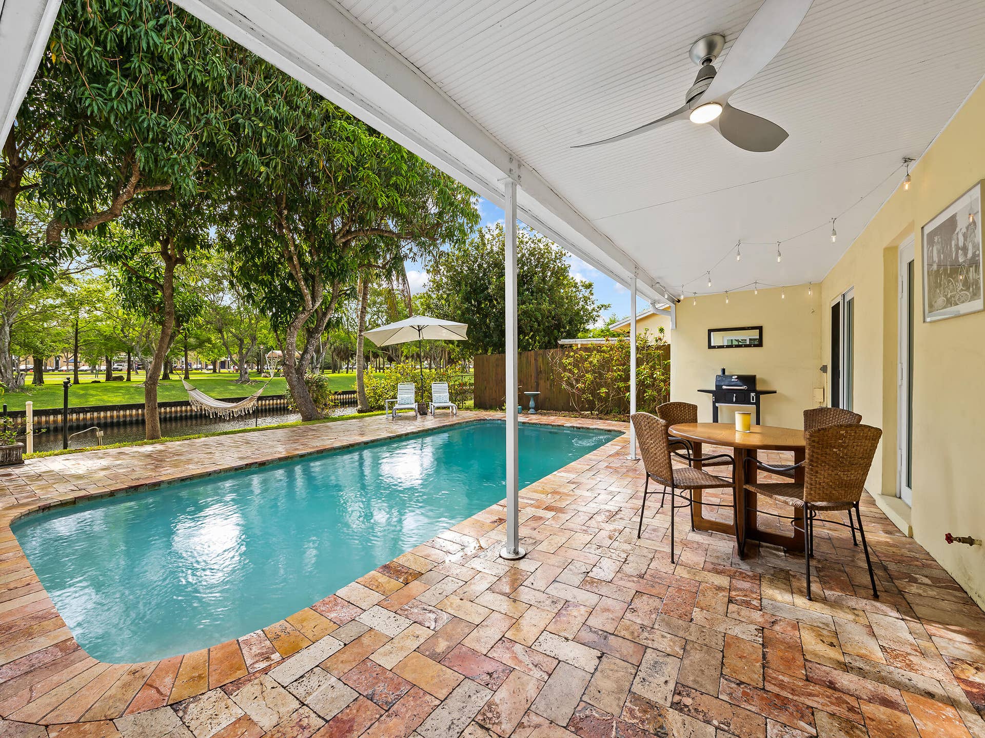 1320 SW 55th Avenue, Plantation, FL 33317 DSC_9780