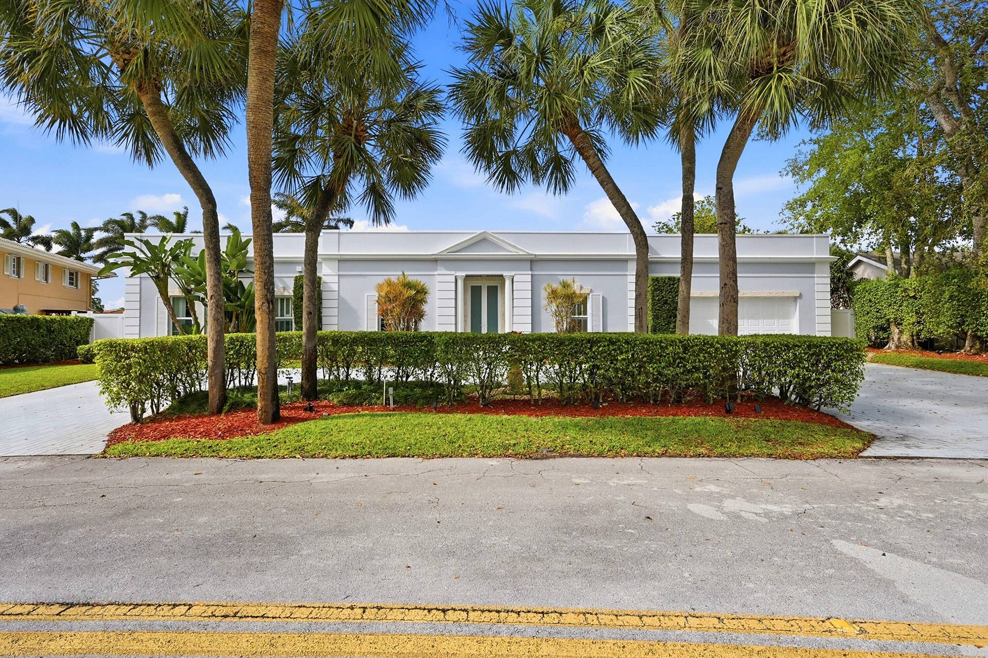 9001 N Lake Dasha Drive, Plantation, FL 33324 01_dsc_5226