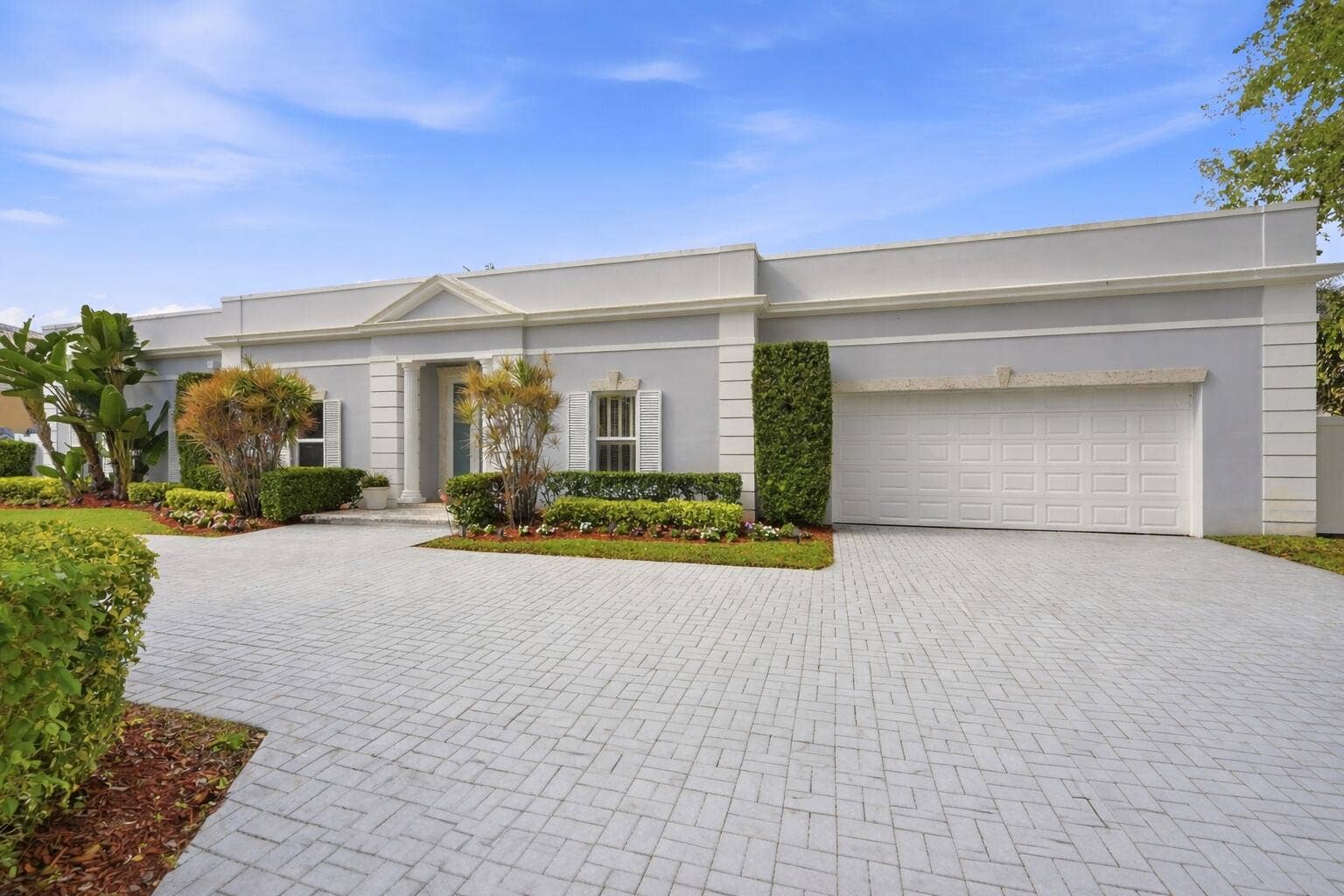 9001 N Lake Dasha Drive, Plantation, FL 33324 r1