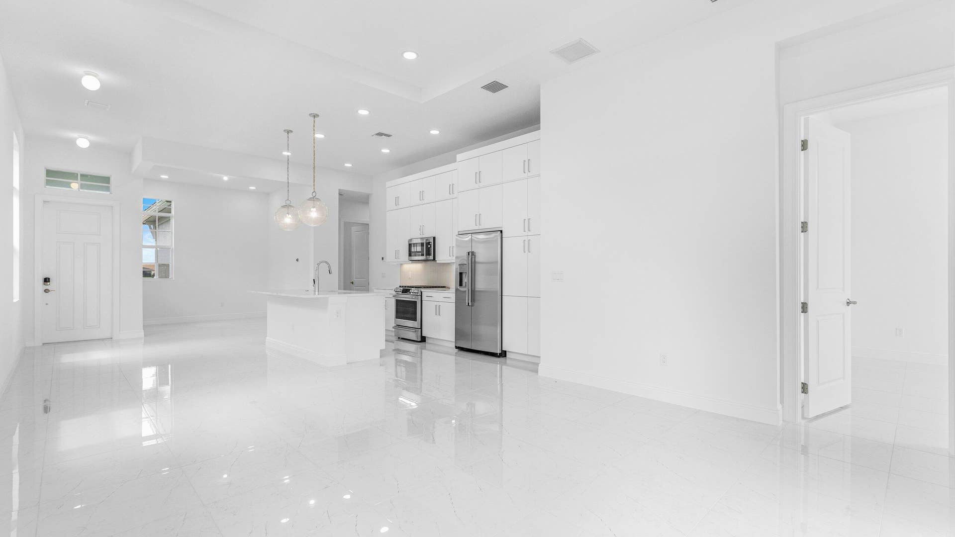 5078 Lido Key Lane, Westlake, FL 33470 Kitchen-Great Room