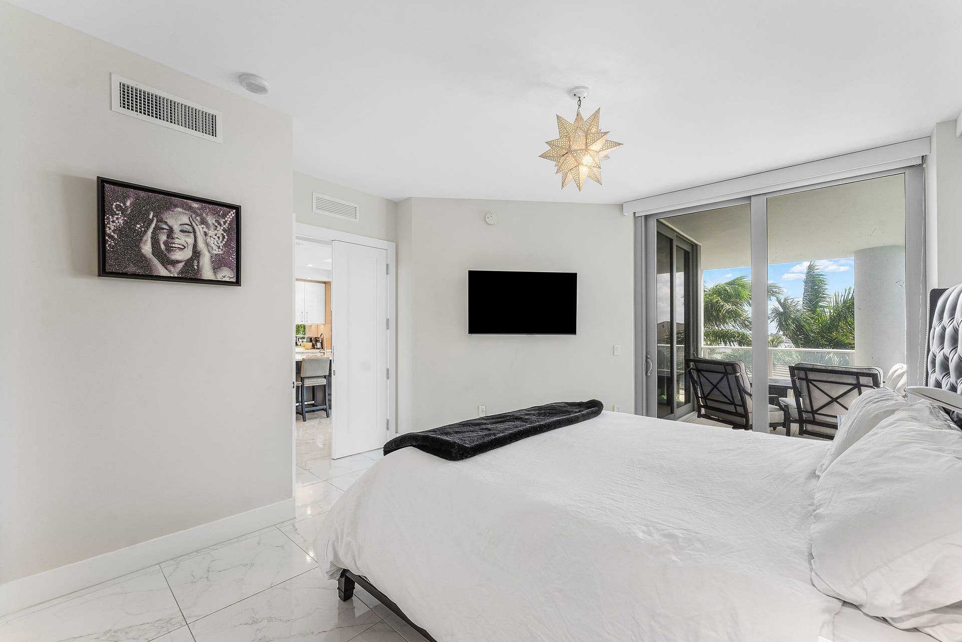 2 Water Club Way, #403, North Palm Beach, FL 33408 Primary Suite
