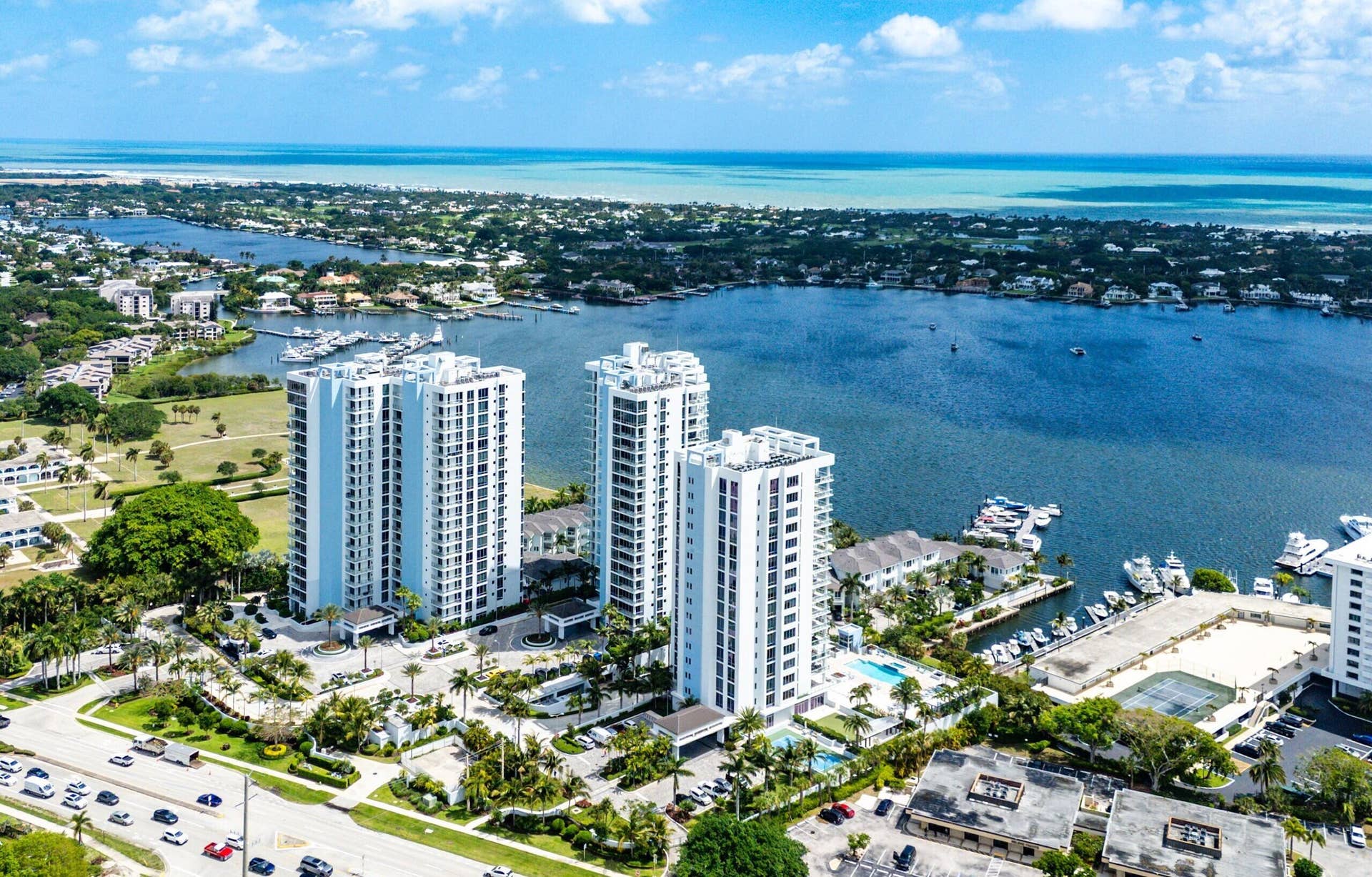2 Water Club Way, #403, North Palm Beach, FL 33408 Direct Intracoastal