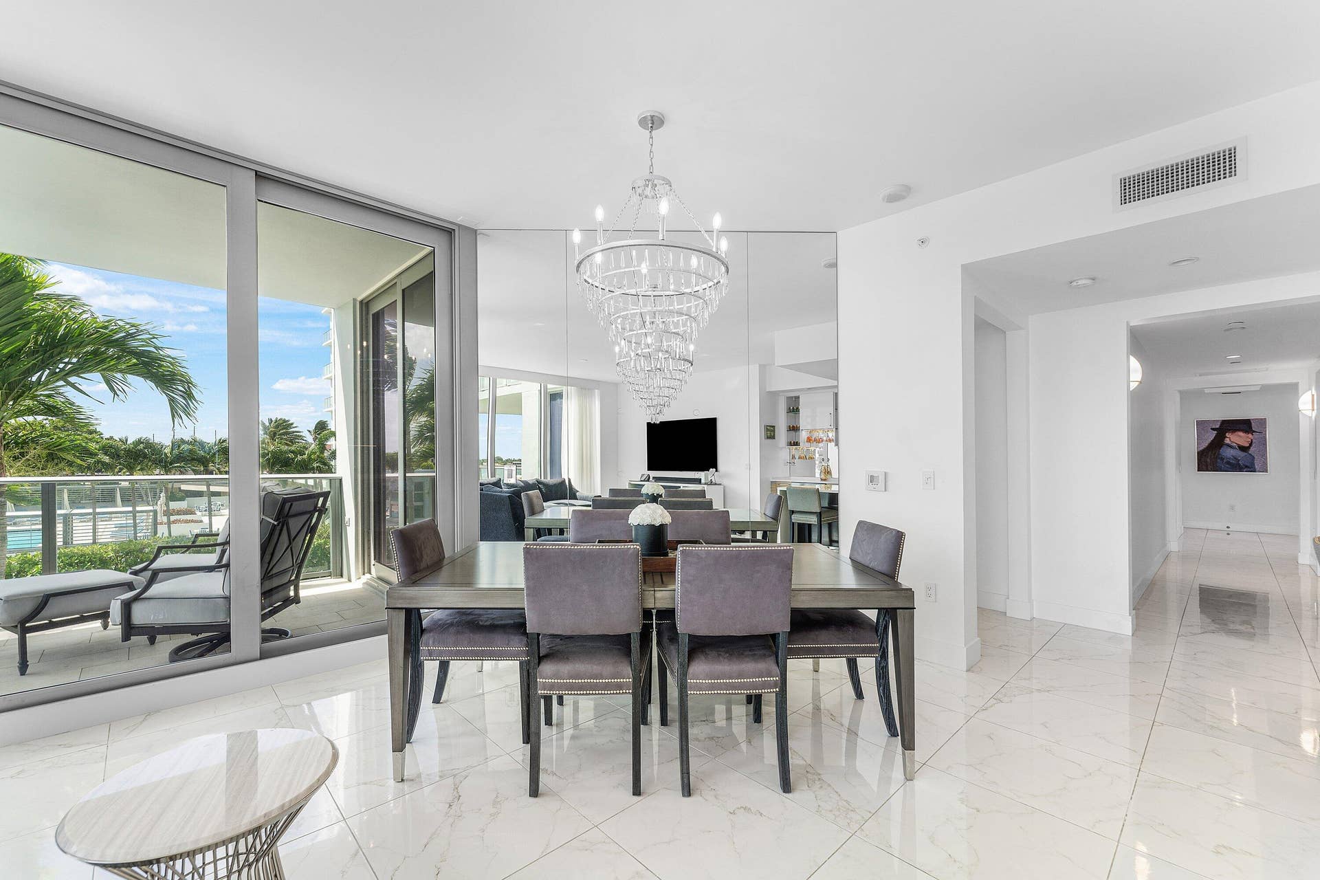2 Water Club Way, #403, North Palm Beach, FL 33408 Dining Area