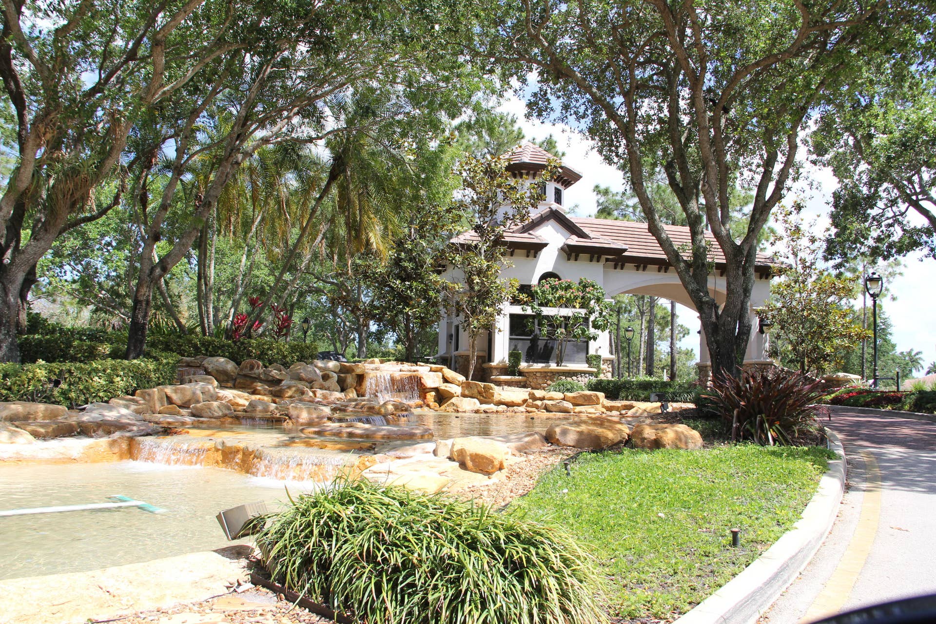 15234 SW 40th Street, Davie, FL 33331 Guard Gate