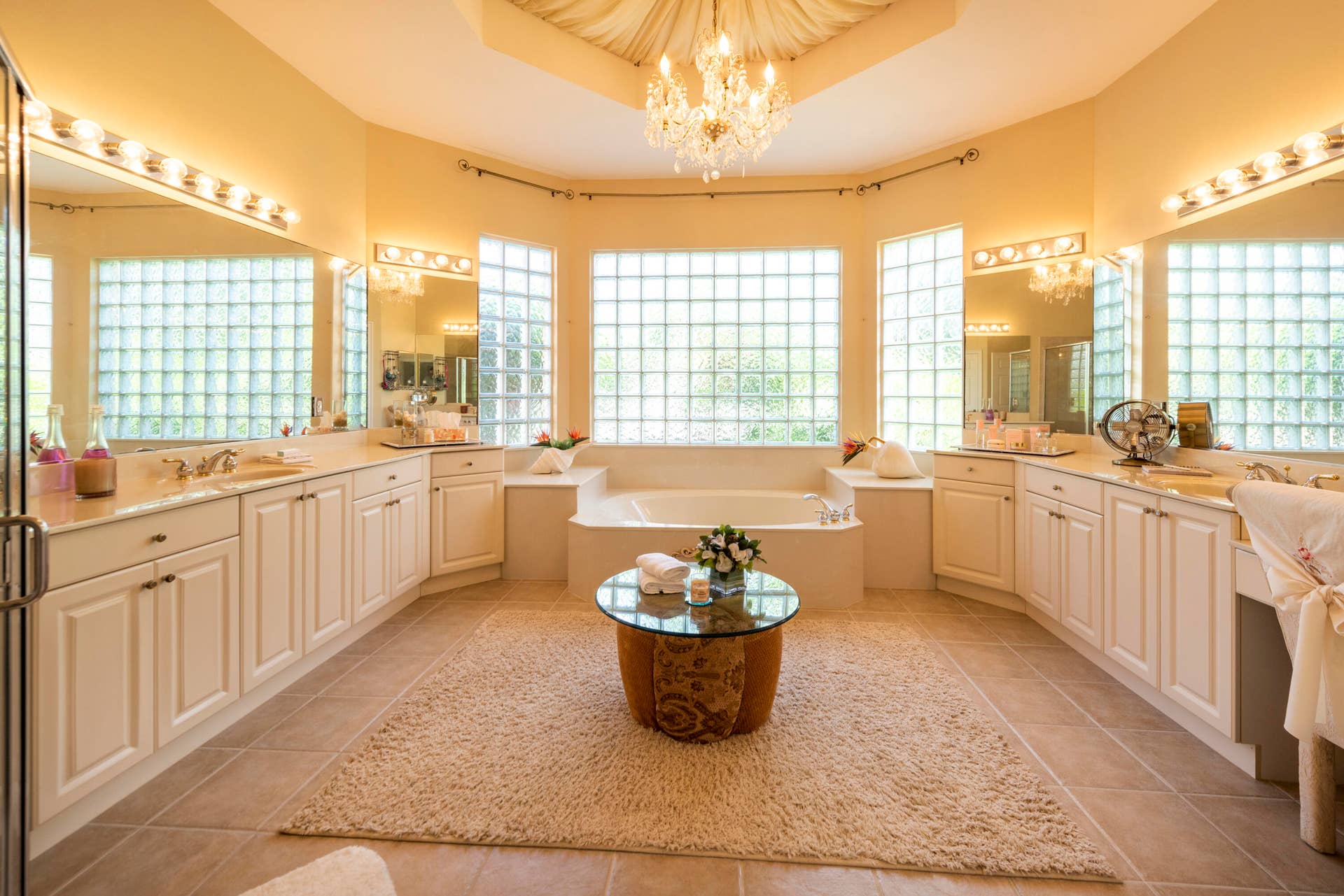 15234 SW 40th Street, Davie, FL 33331 Main Bathroom