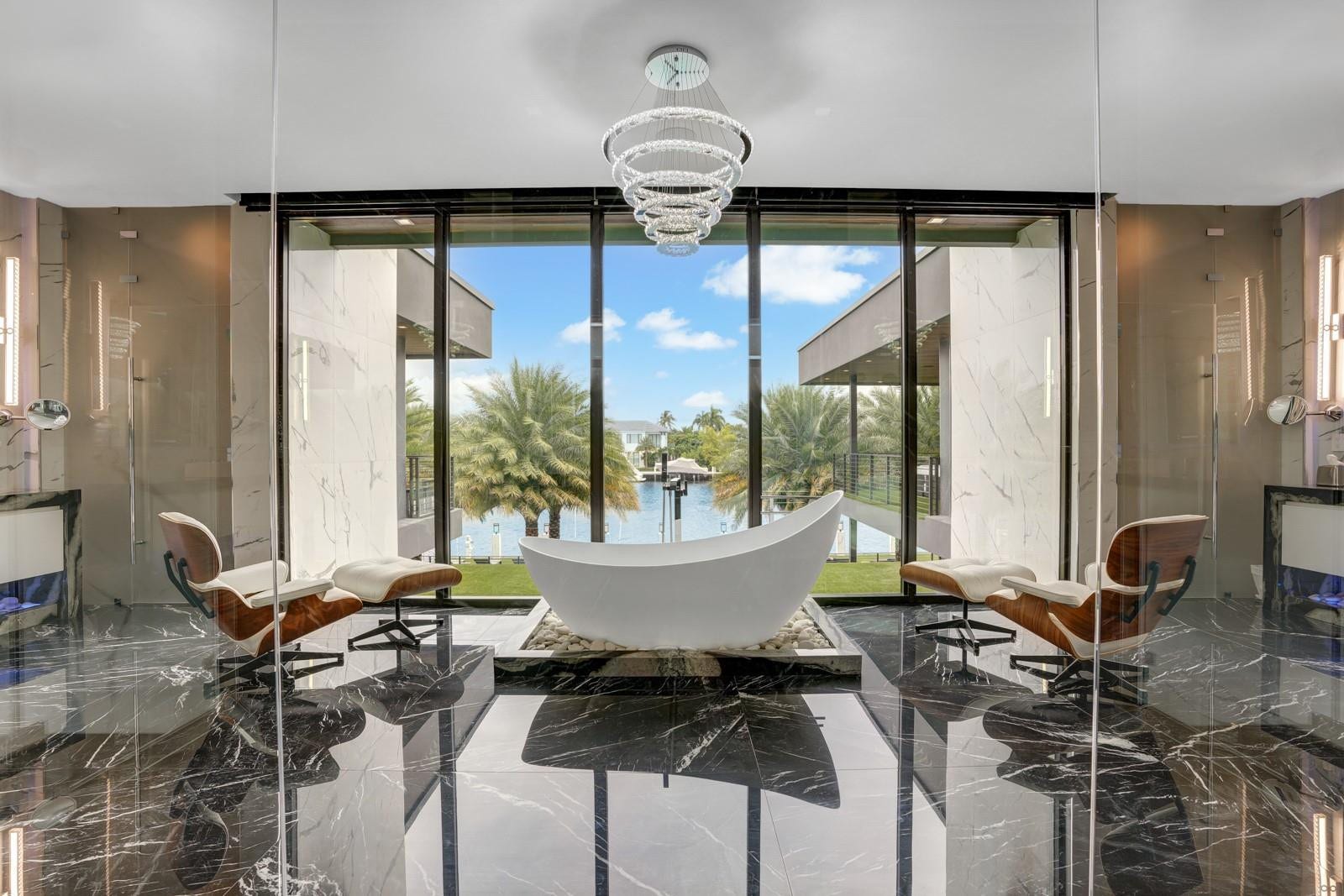 671 Middle River Drive, Fort Lauderdale, FL 33304 Primary Suite