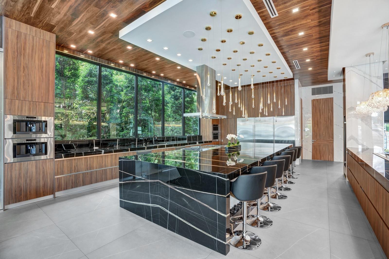 671 Middle River Drive, Fort Lauderdale, FL 33304 20 foot kitchen island