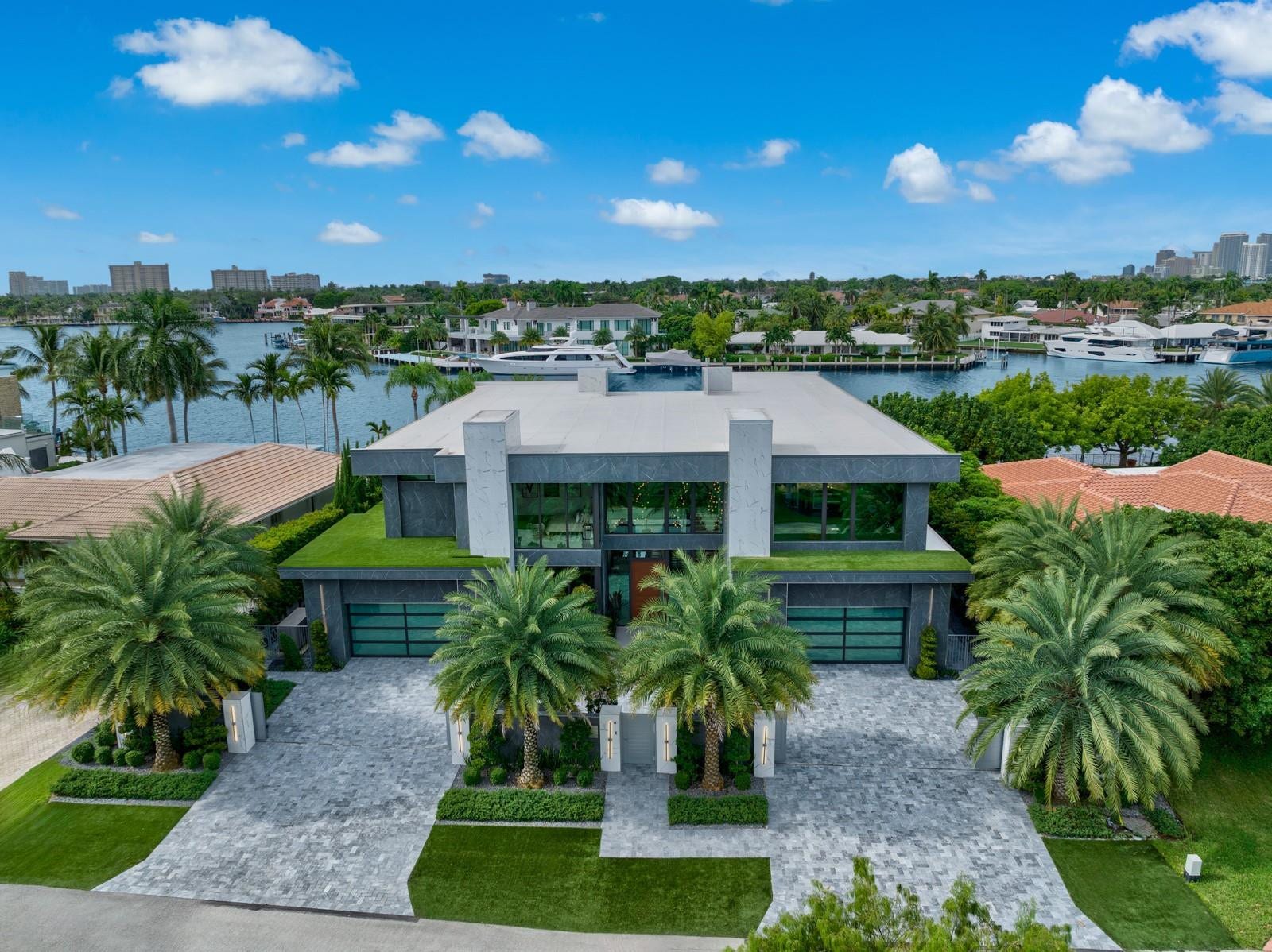 671 Middle River Drive, Fort Lauderdale, FL 33304 Photo 10